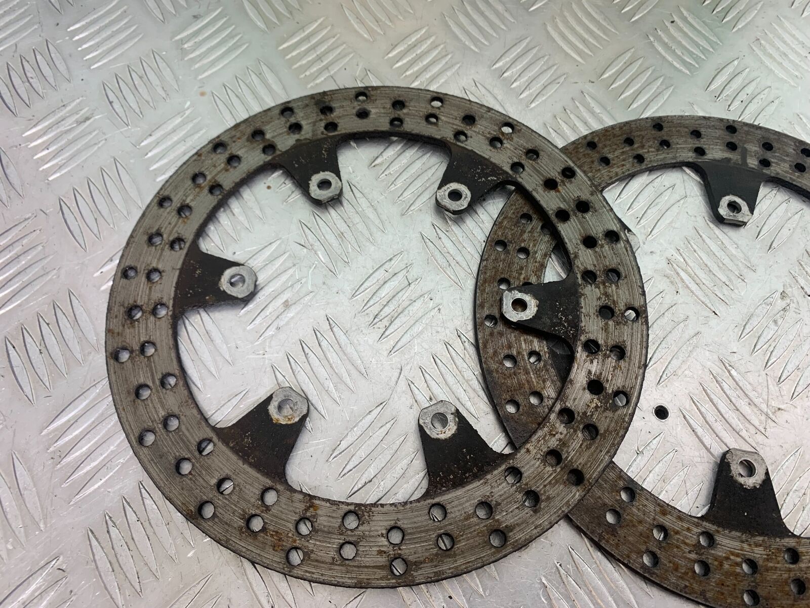 YAMAHA FJ1100 FJ 1100 FRONT BRAKE DISCS YEAR 1984-1985 (CMB1101)