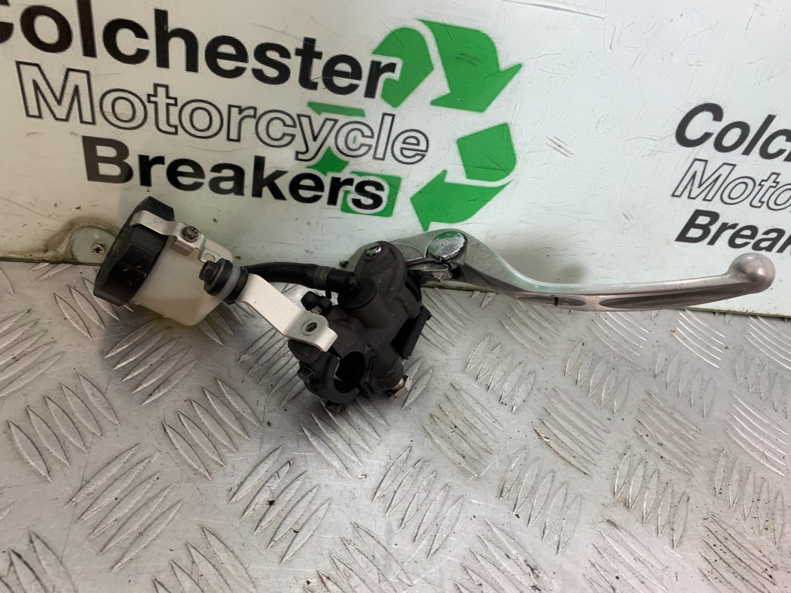 HONDA CBR1000 RR FRONT MASTER CYLINDER YEAR  2008-2011  (CMB1330)