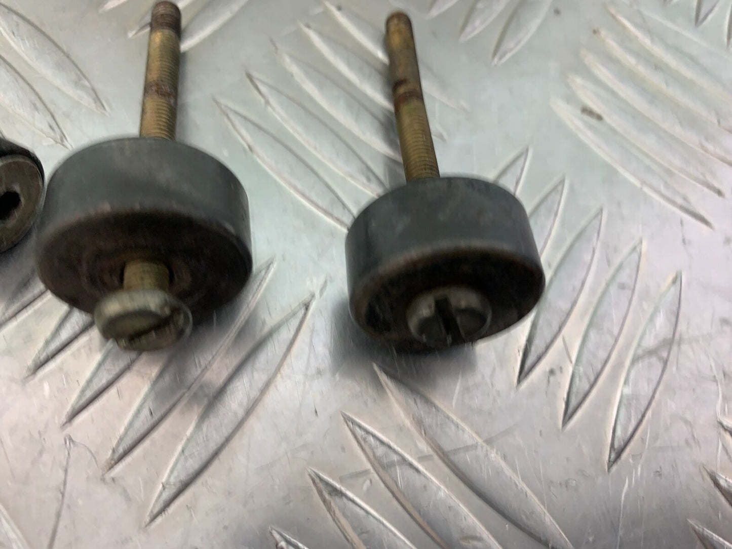 SUZUKI SV650 SV 650 BAR END WEIGHTS AND BOBBINS    YEAR 2003-2006 (CMB1024)