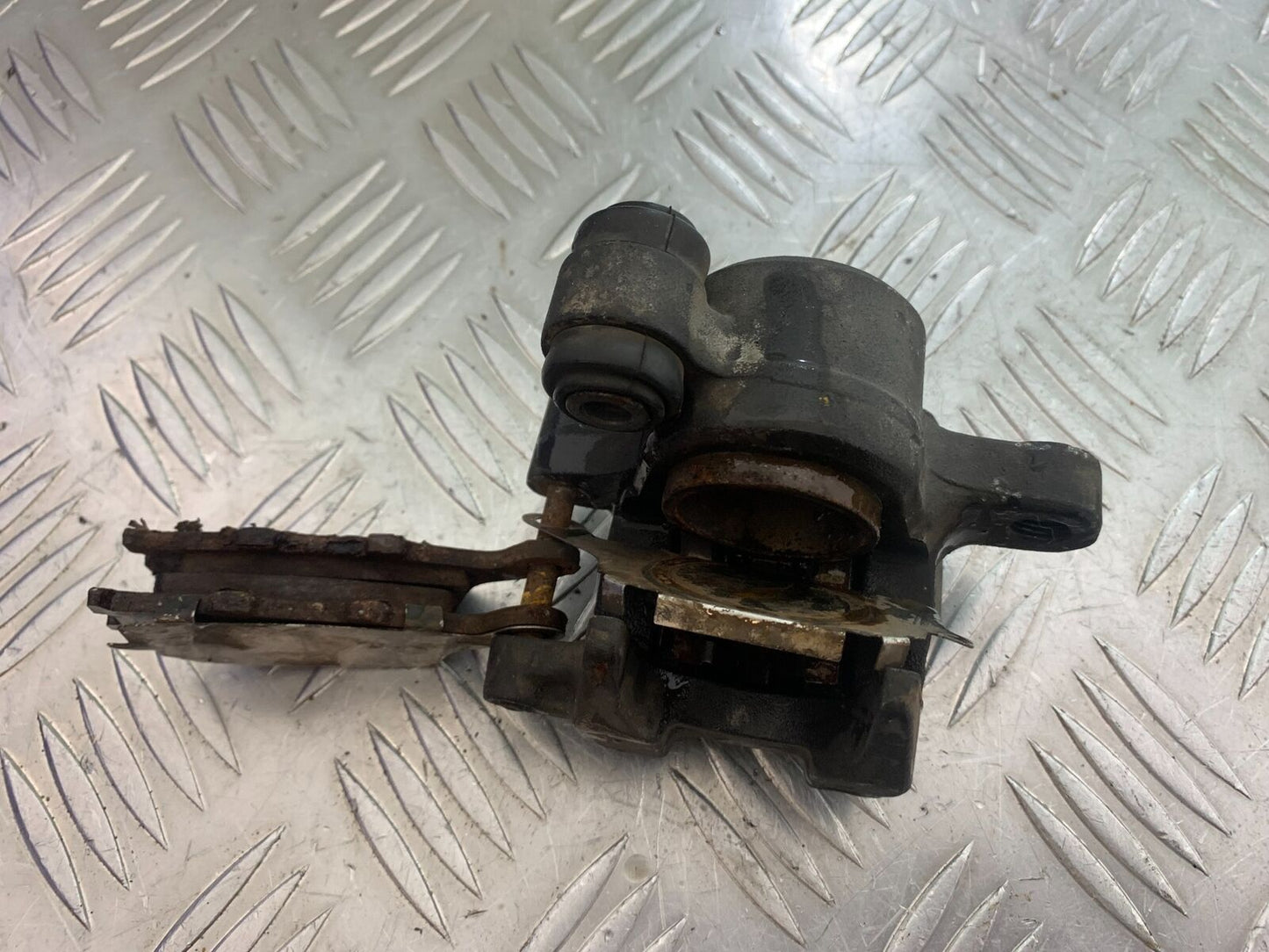 HONDA CBR600 CBR 600 F2 REAR CALIPER YEAR 1991-1993 (CMB1114)