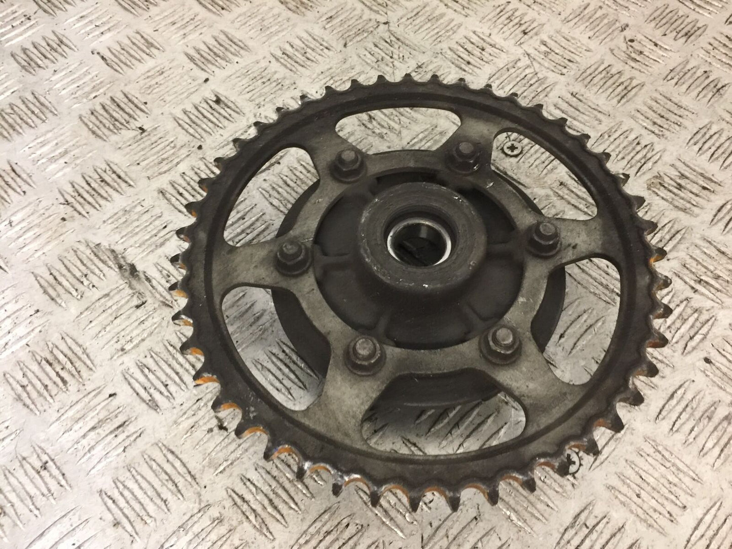 TRIUMPH 675 STREET TRIPLE SPROCKET CARRIER  YEAR 2016 (STOCK 812)