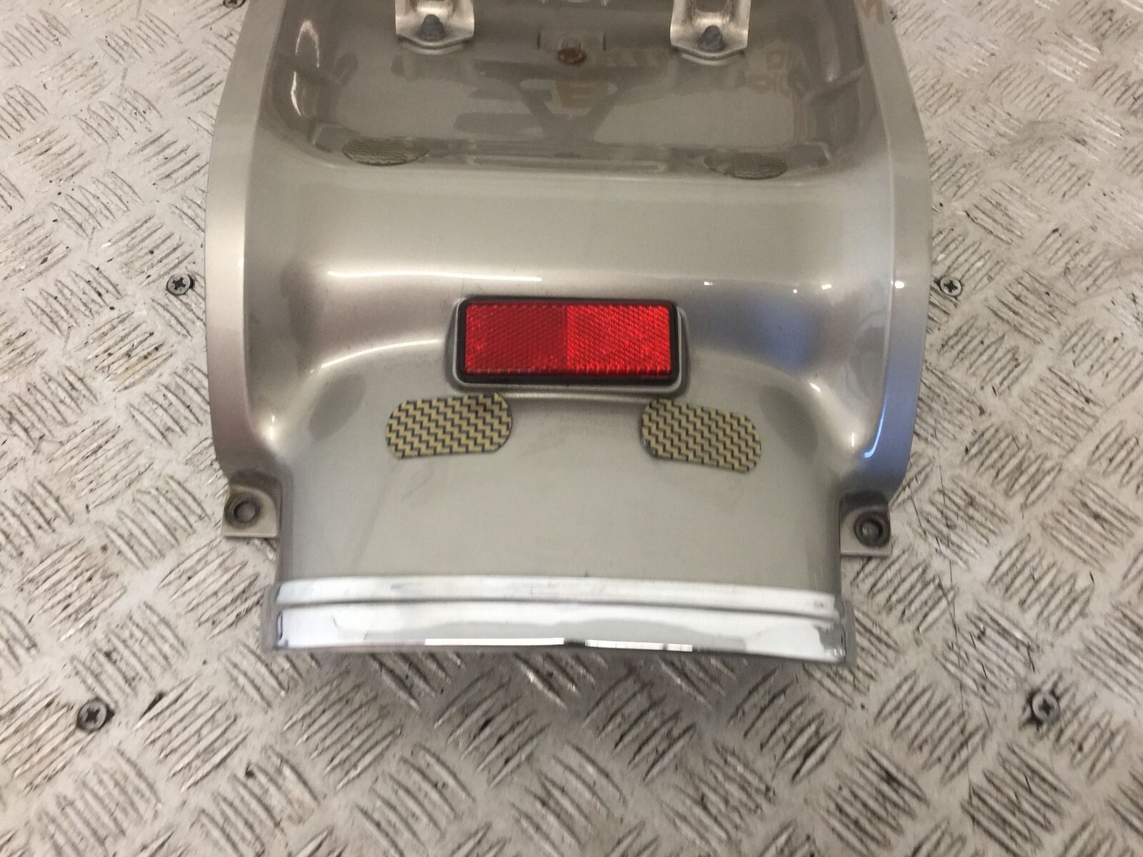 HONDA GL1800 GL 1800 REAR CENTER PANEL YEAR 2004-10 ABS (STOCK 890)