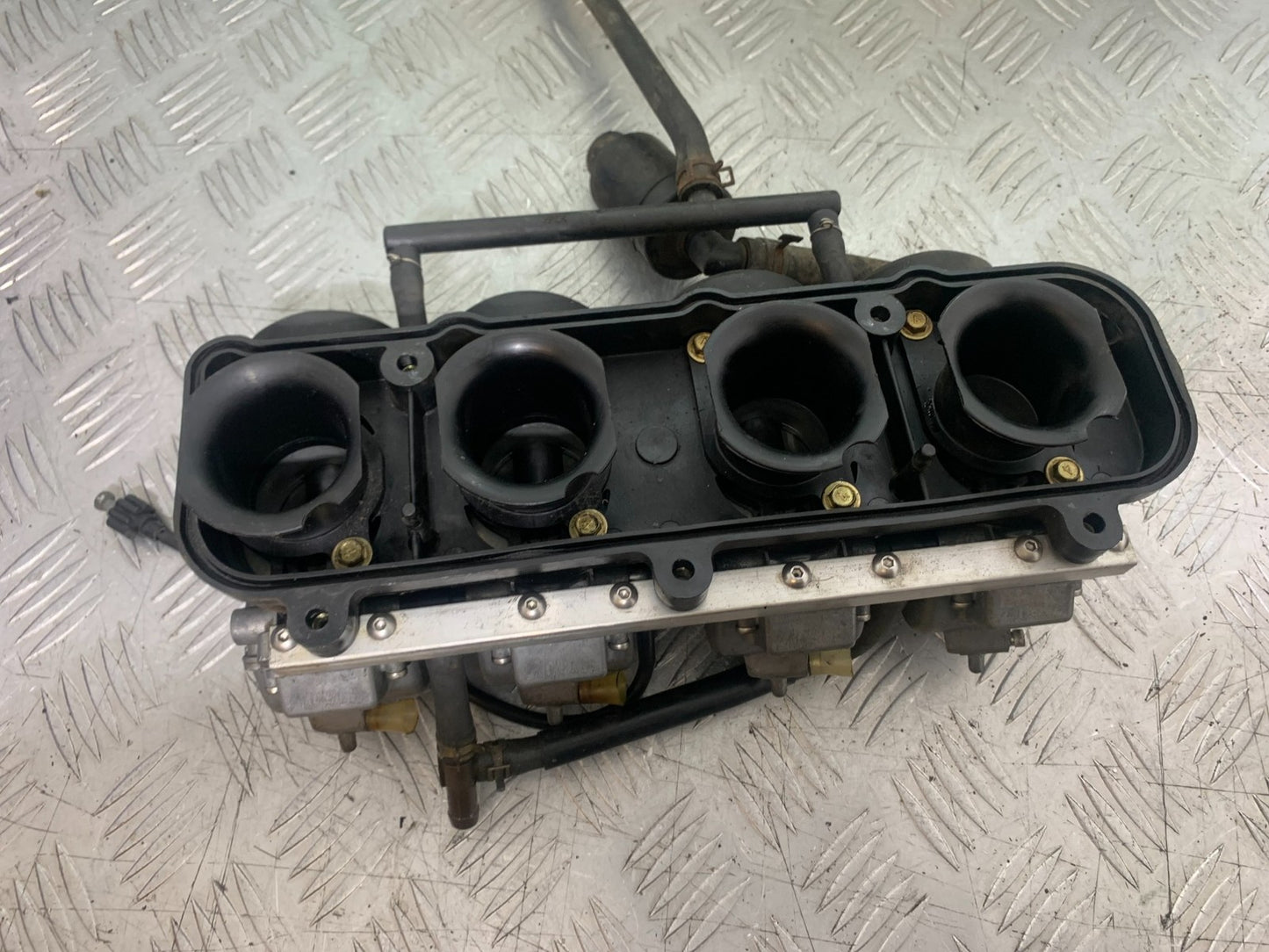 KAWASAKI ZX9R ZX9 C CARBS YEAR 1998-99 (CMB1213)