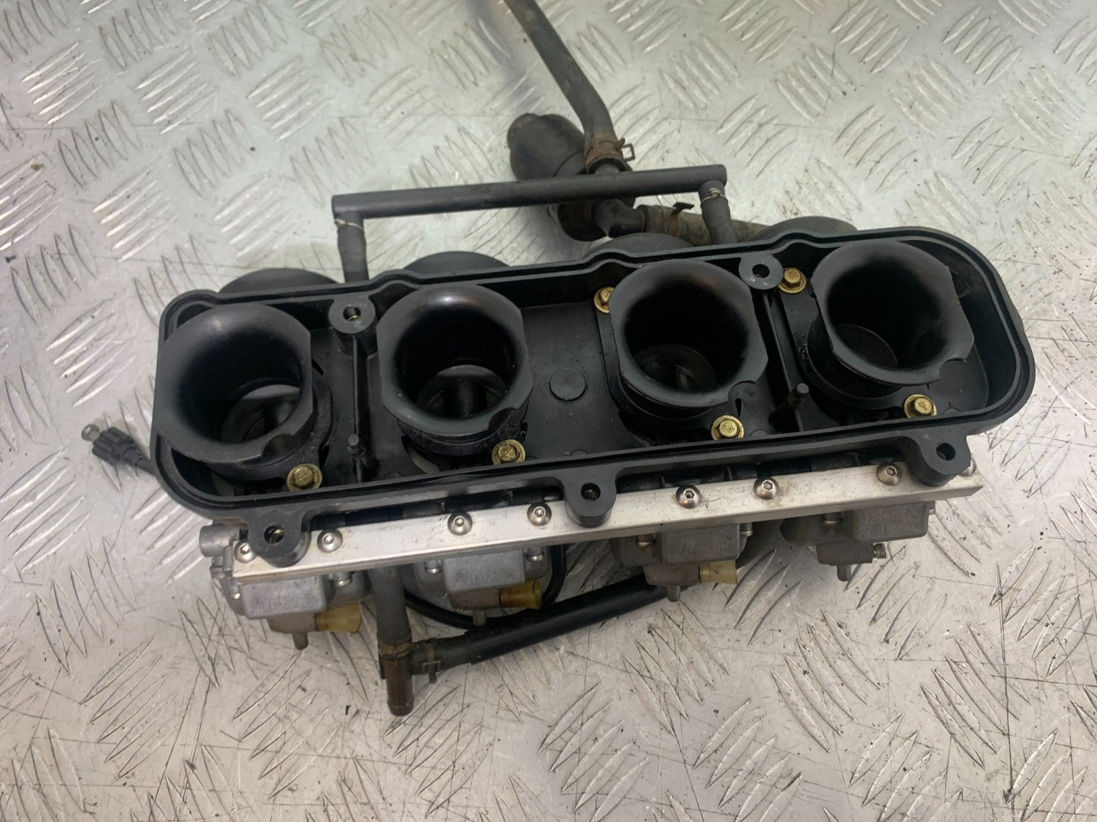 KAWASAKI ZX9R ZX9 C CARBS YEAR 1998-99 (CMB1213)