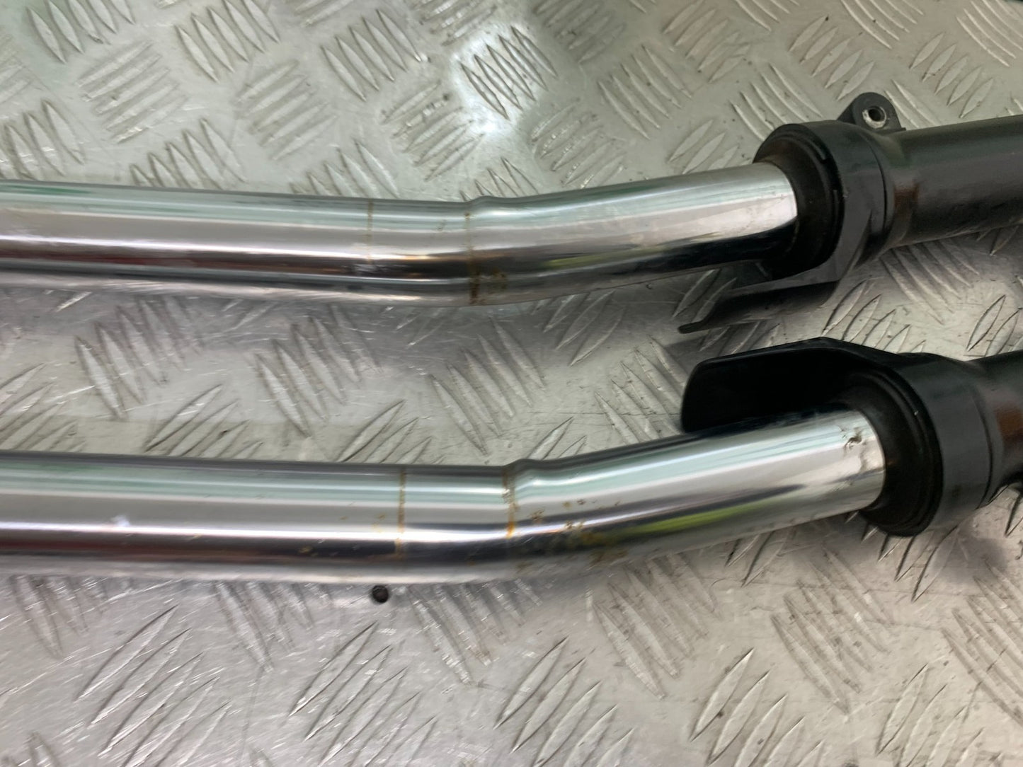 KAWASAKI NINJA 400 EX 400 FORKS (BENT)   YEAR 2018-2022 (CMB1278)
