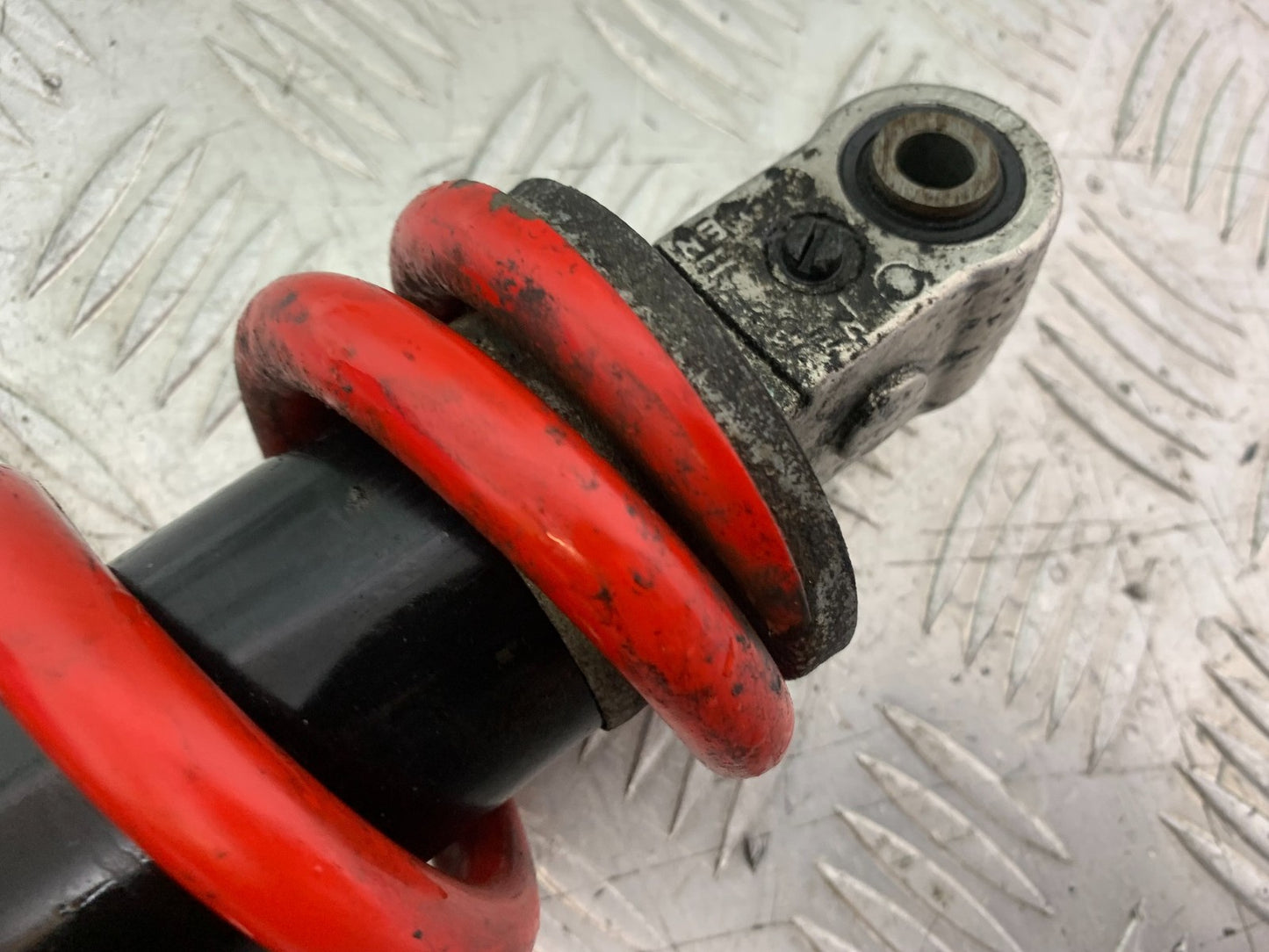 HONDA CBR1100 BLACKBIRD REAR SHOCK  YEAR 1999-2005 (CMB1232)