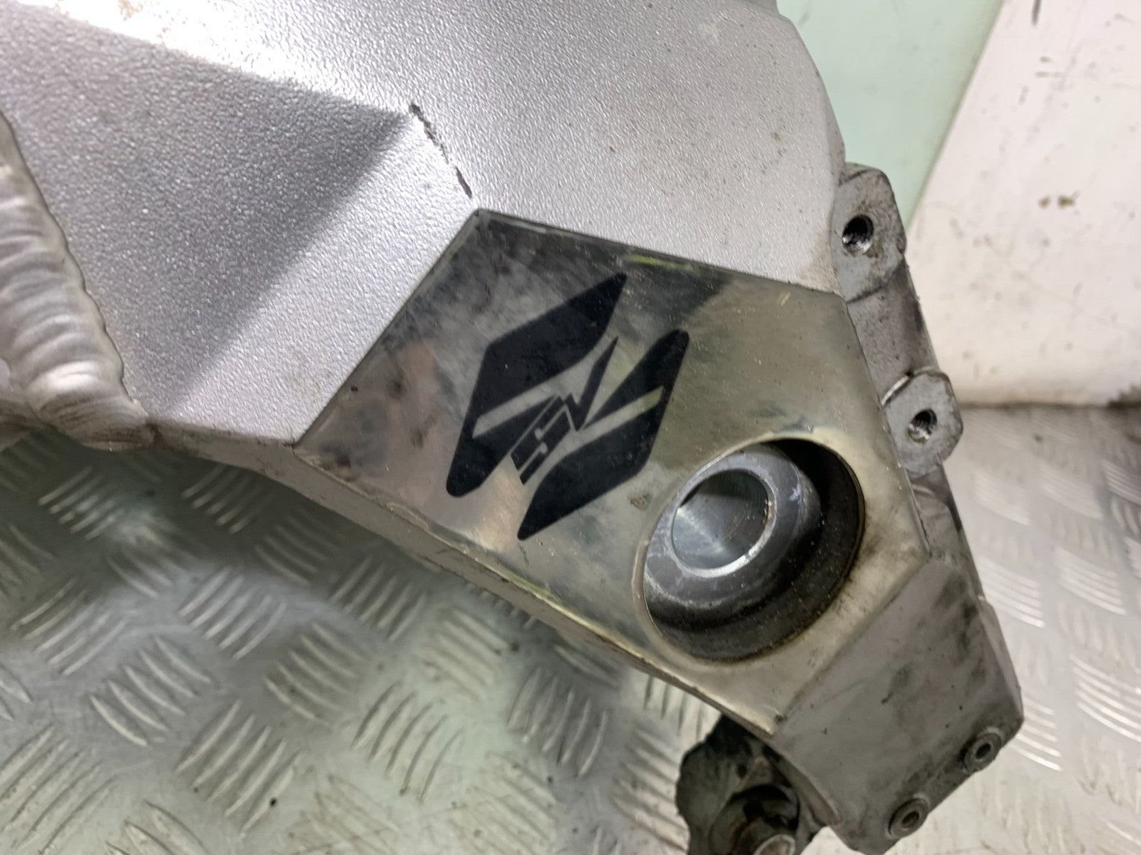 SUZUKI SV1000 SV 1000 FRAME REG LOG BOOK YEAR 2003-2007 (CMB1293)