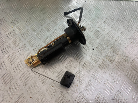 HONDA CBR600 CBR 600 RR PETROL PUMP  YEAR 2003-2004 CMB1173)