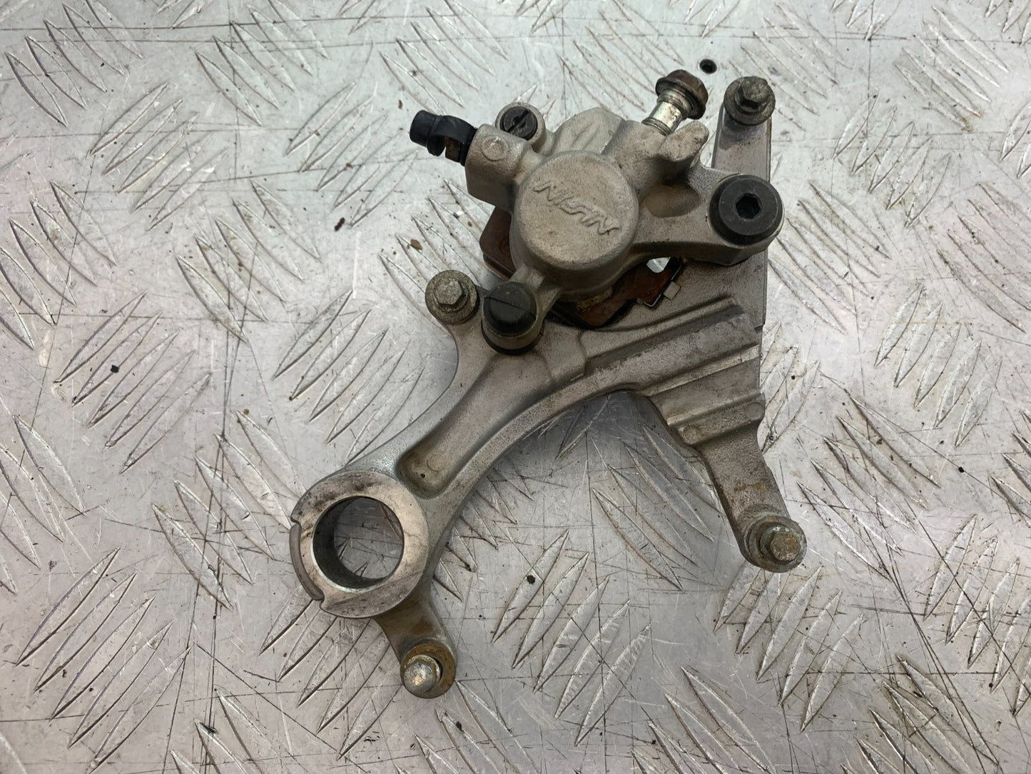 KAWASAKI KXF450 KXF 450 REAR BRAKE CALIPER AND BRACKET  YEAR 2013 CMB1217)