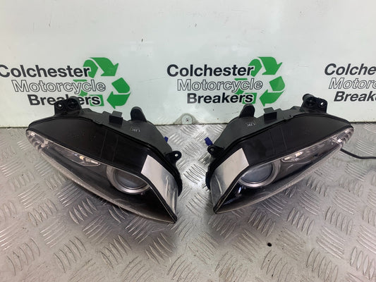 YAMAHA YZF R1 HEADLIGHTS  YEAR 2004-2006 (CMB1155)