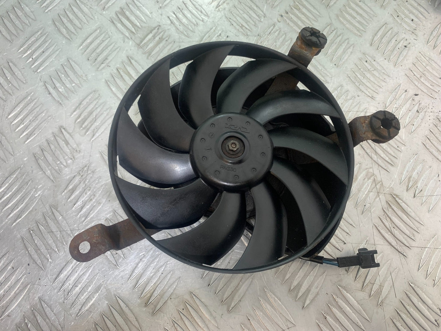 SUZUKI GSF650 GSF 650 RADIATOR FAN   YEAR 2007-2009  (CMB1161)