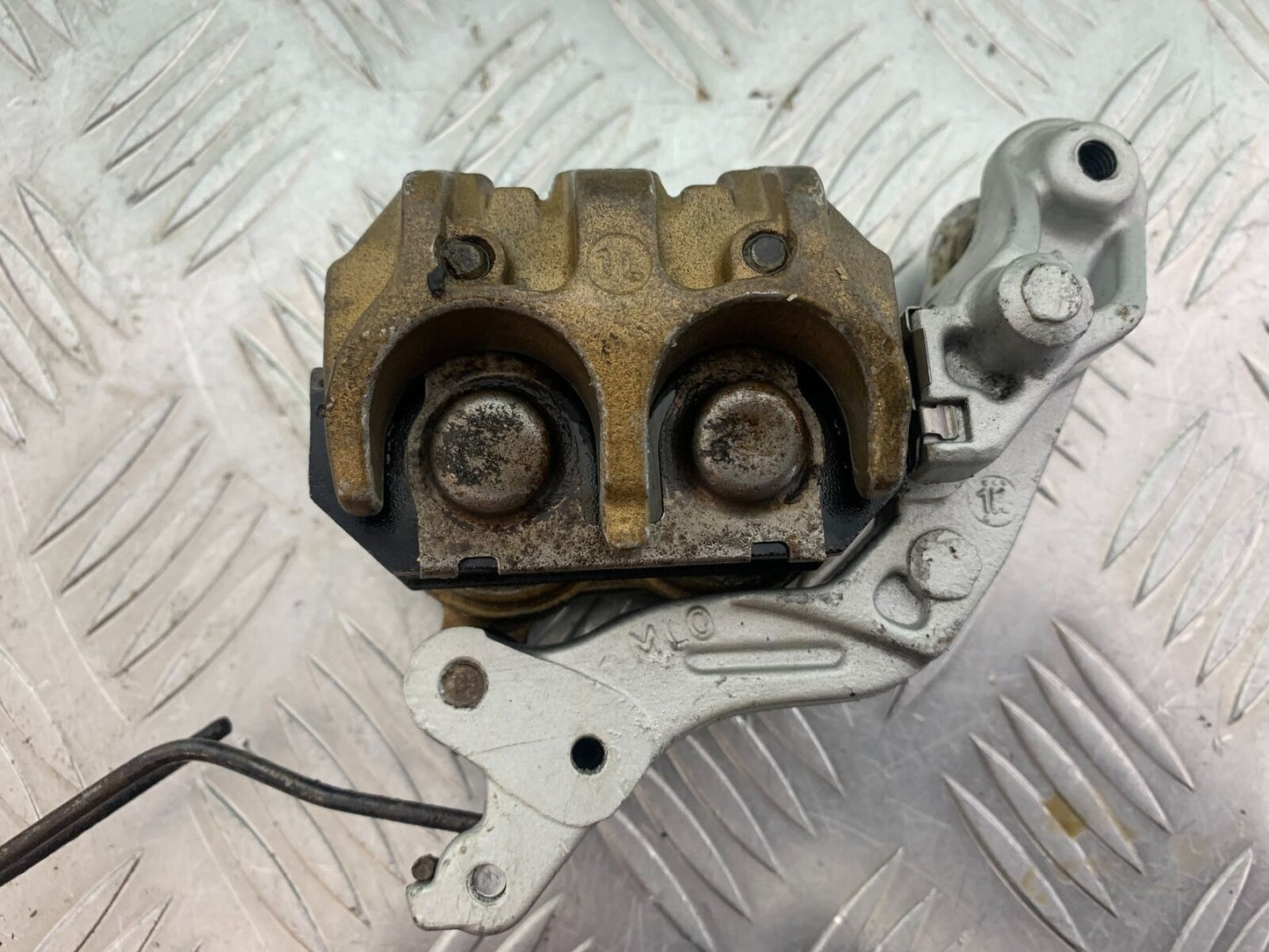 HONDA VFR400 VFR 400 NC21 FRONT BRAKE CALIPERS   YEAR 1986-87 (CMB1043)