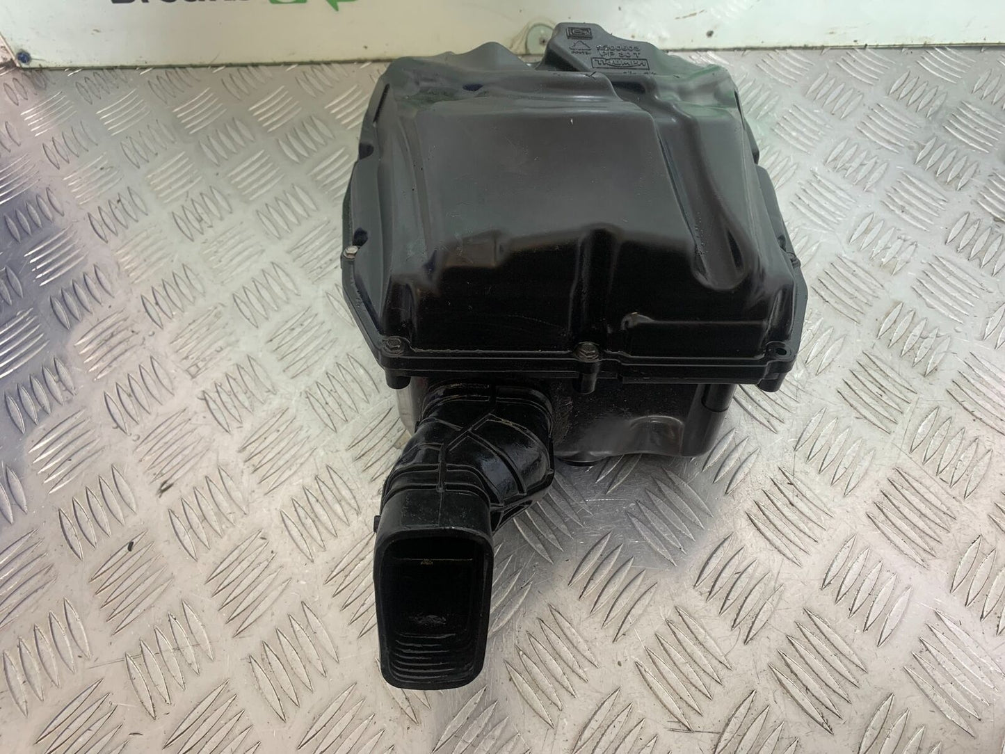 TRIUMPH TIGER 800 AIRBOX  YEAR 2011-2014 (CMB1113)