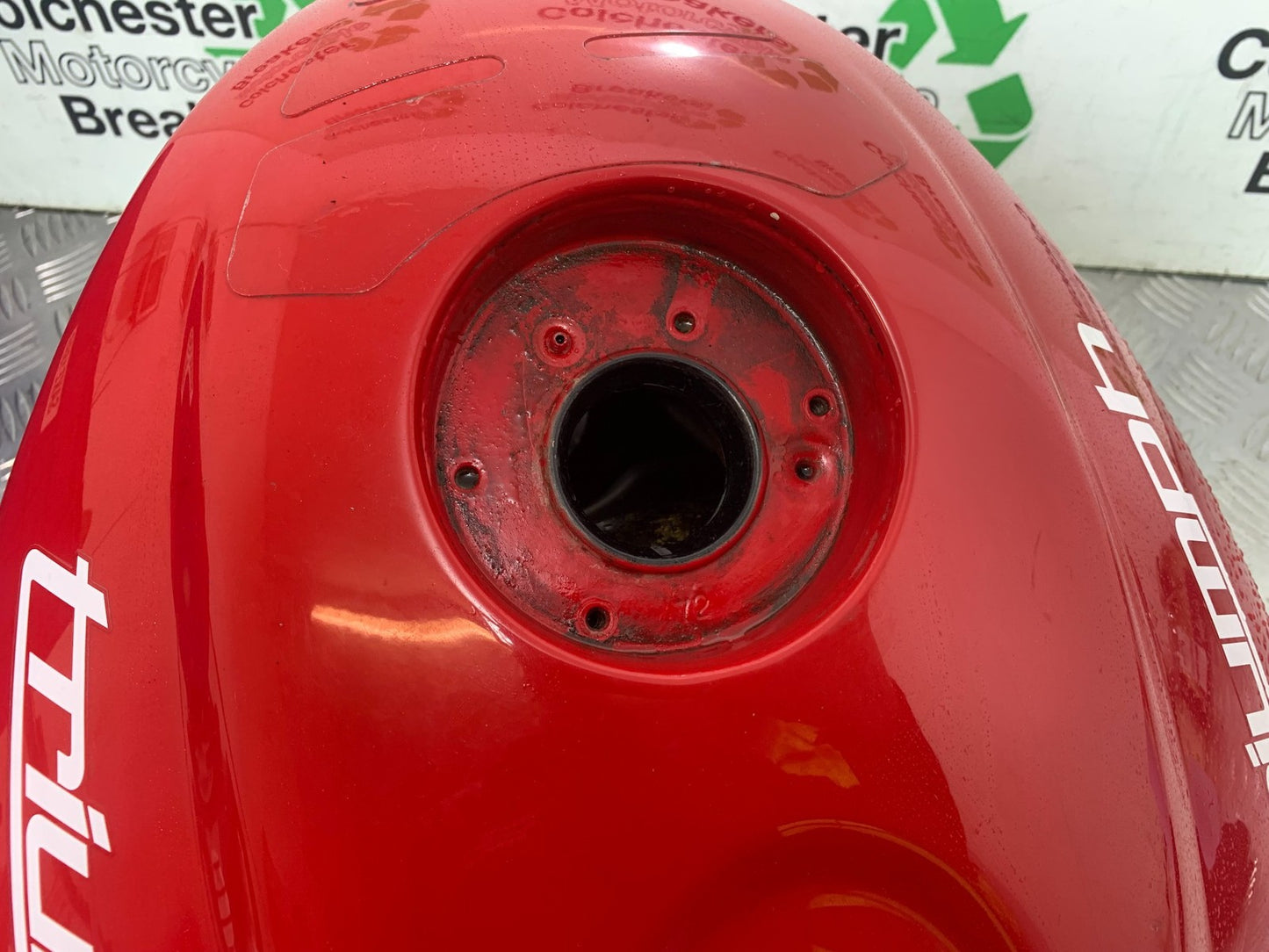 TRIUMPH 675 STREET TRIPLE R PETROL TANK  YEAR 2013 - 2016 (CMB1221)