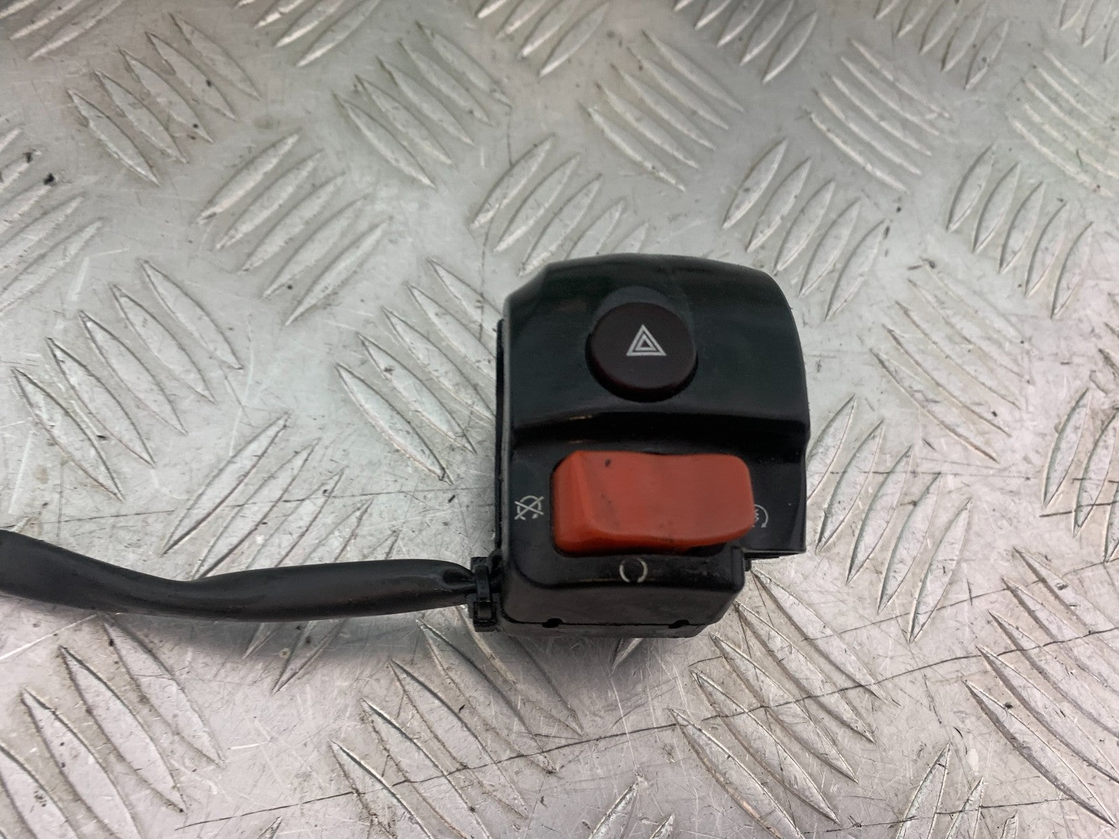 APRILIA 650 PAGASO STRADA RIGHT SWITCH GEAR   YEAR 2005-2010 (CMB1260)