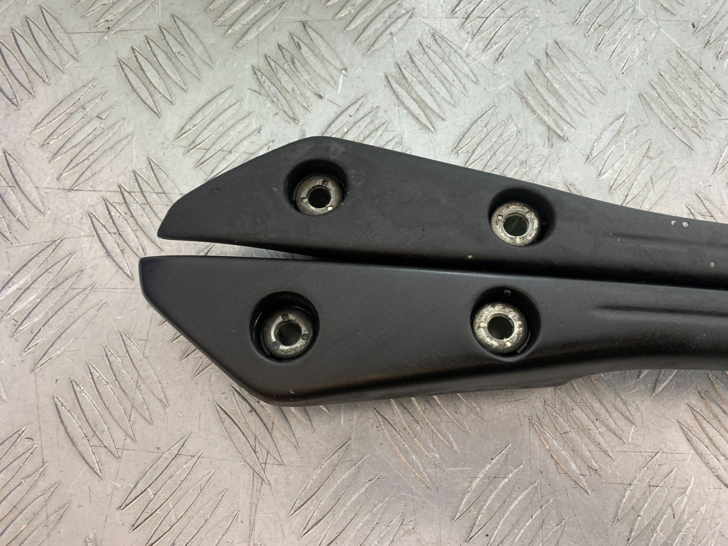 KAWASAKI Z1000 SX REAR GRAB RAILS   YEAR 2014-16 (CMB1264)