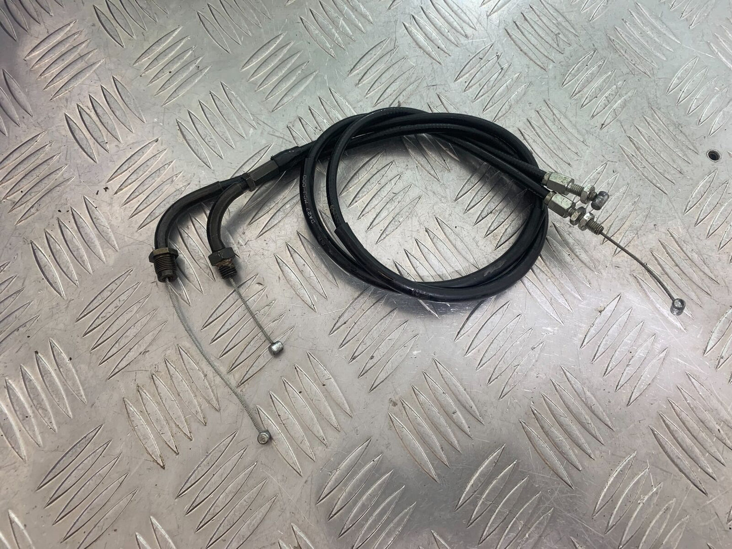 HONDA CBR 929 RRY FIREBLADE THROTTLE CABLES  YEAR 2000-01 (CMB1026)