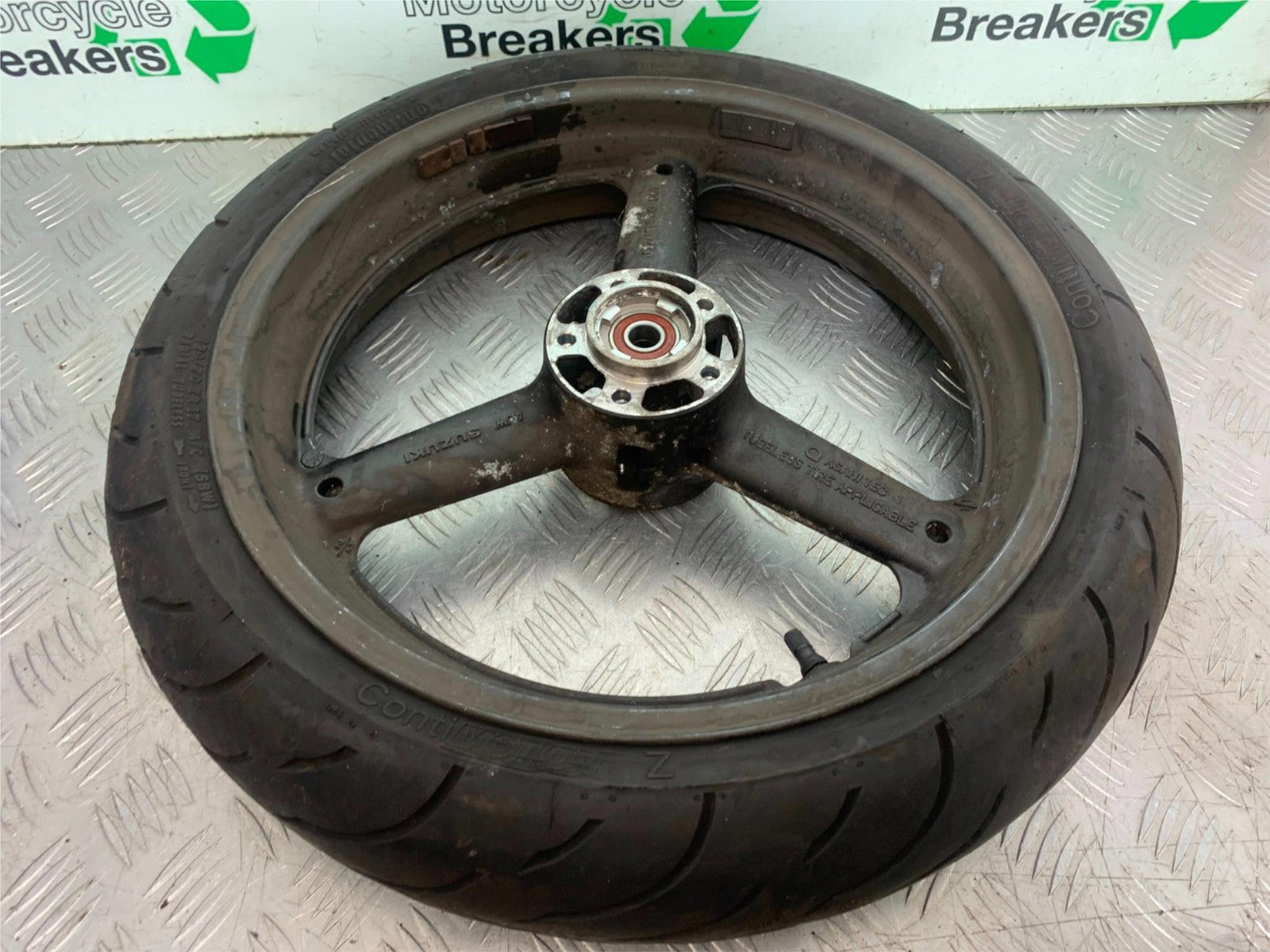 SUZUKI GSF600 GSF 600 BANDIT FRONT WHEEL   2000-2004 (CMB1269)