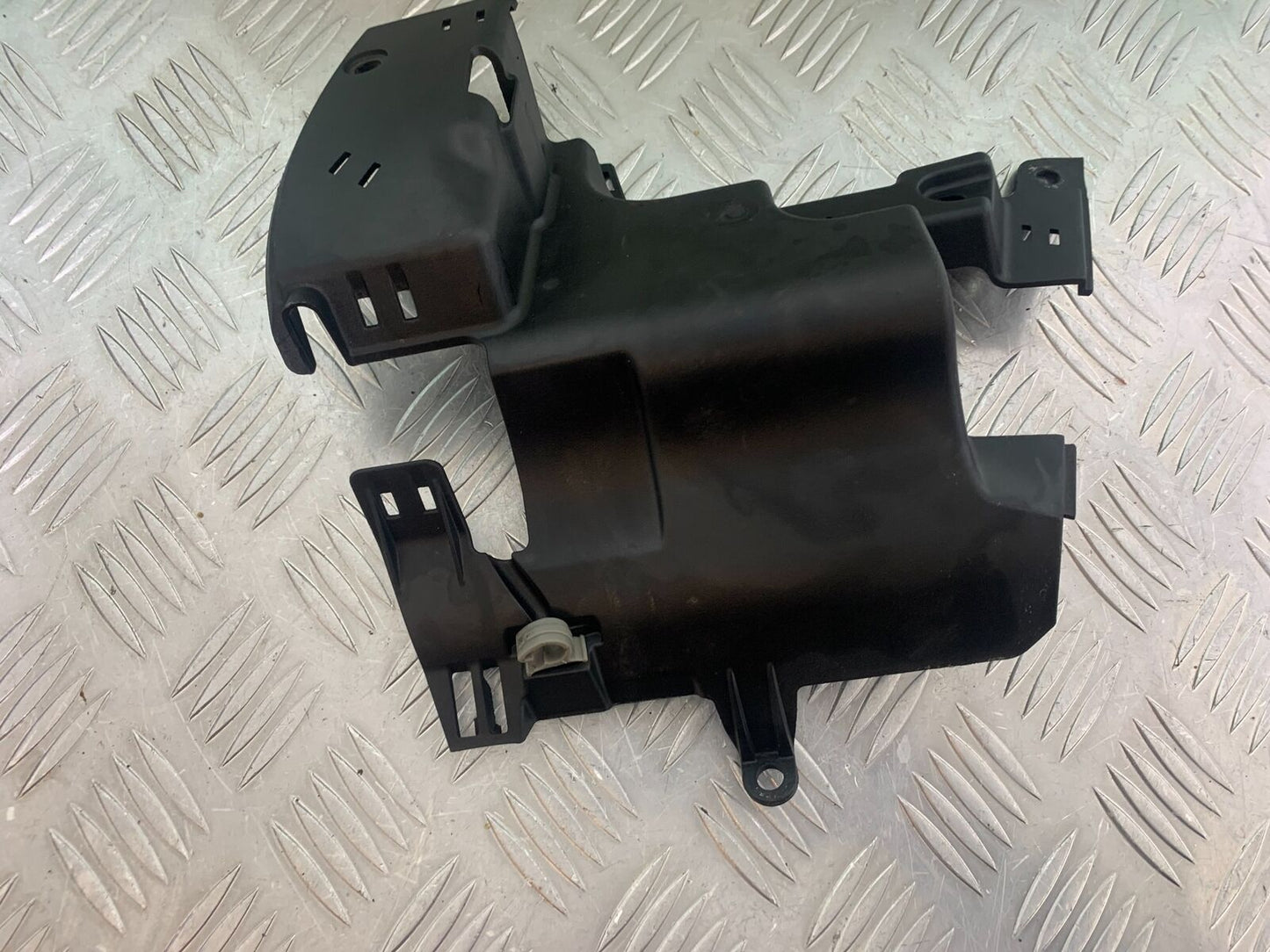 DUCATI DIAVEL 1200 INFILL COVER  YEAR 2014-17 (CMB1054)