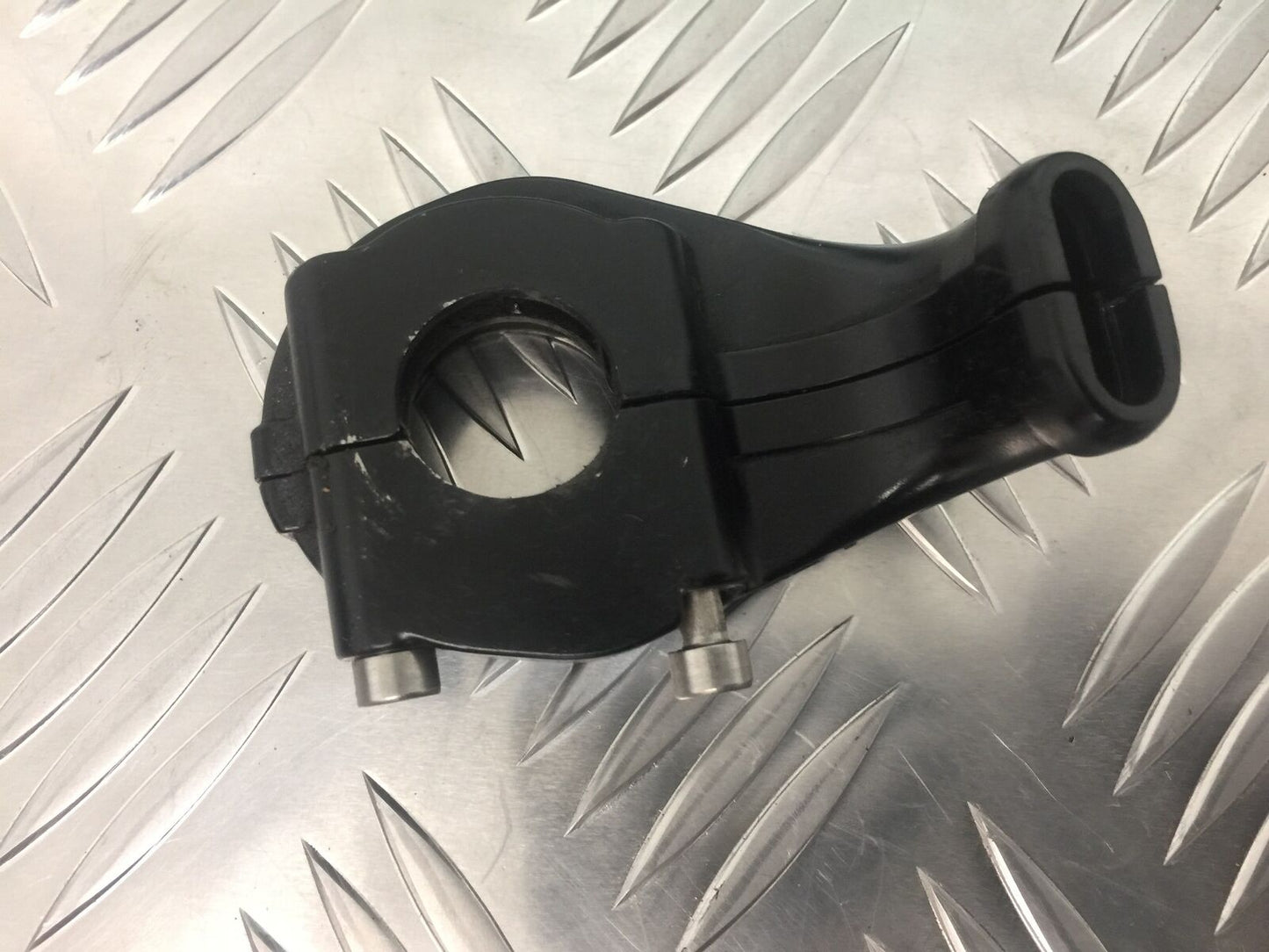 KAWASAKI ZX12R ZX12 R THROTTLE HOUSING  YEAR 2000 (STOCK 913)