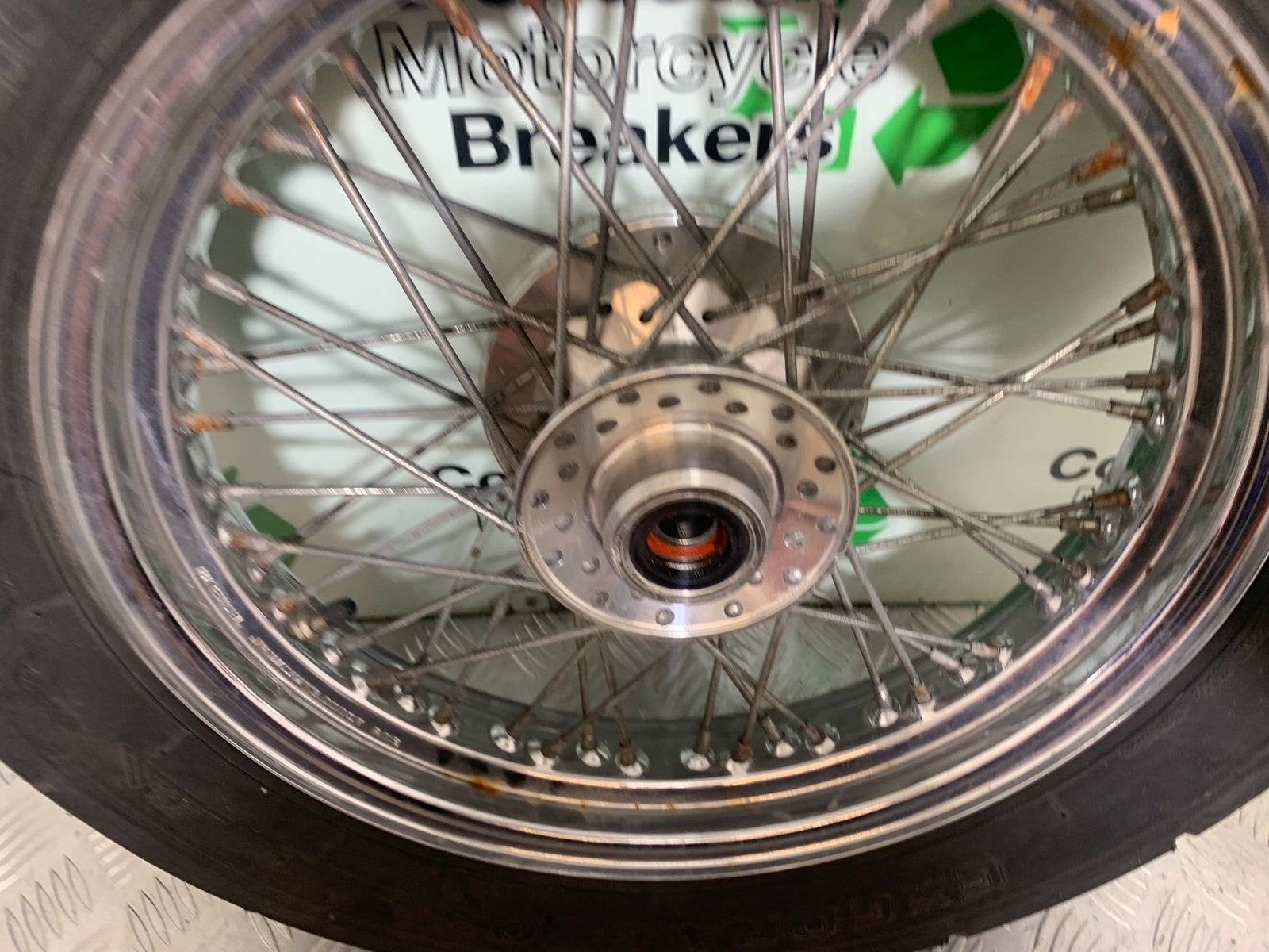KAWASAKI VN1500 CLASSIC FRONT WHEEL YEAR 1999 -2006 (CMB1166)