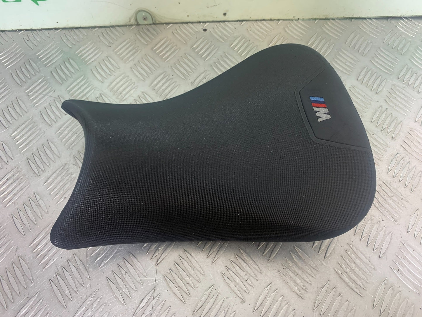 BMW M1000 R FRONT SEAT   YEAR 2023-2024 (CMB1140)