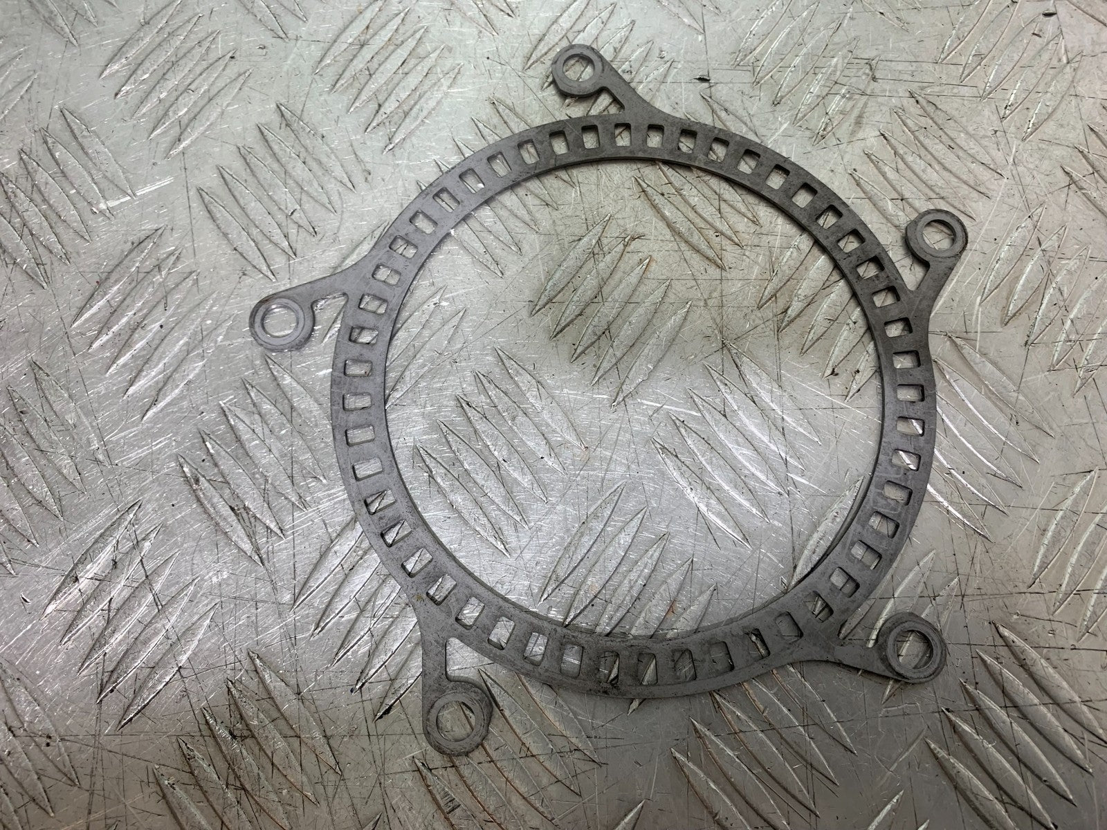 TRIUMPH TRIDENT 660 FRONT ABS RING GEAR   YEAR 2021-2024 (CMB1295)