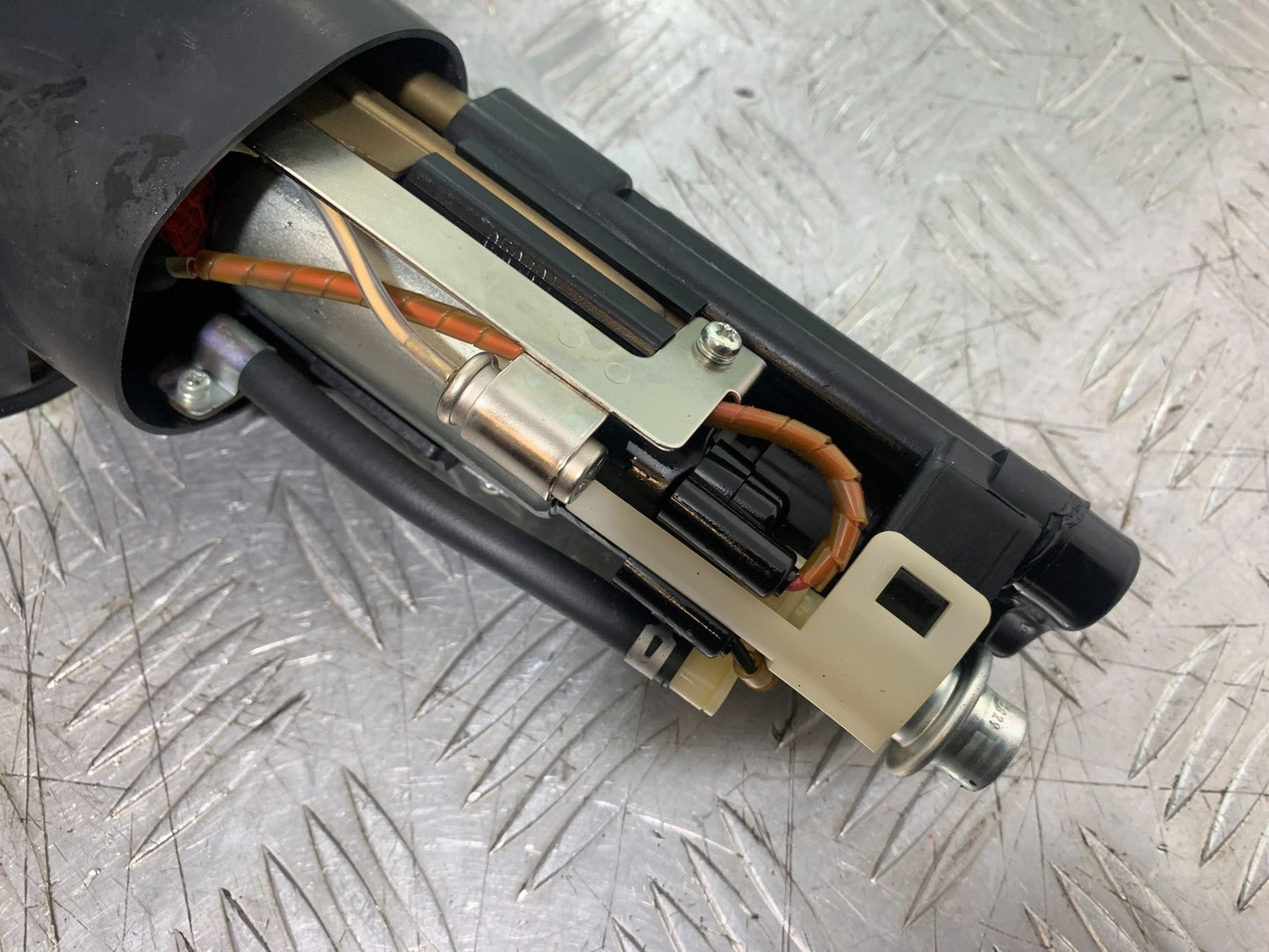 HONDA CBR1000 rr FIREBLADE PETROL PUMP  YEAR 2006 (CMB1220)