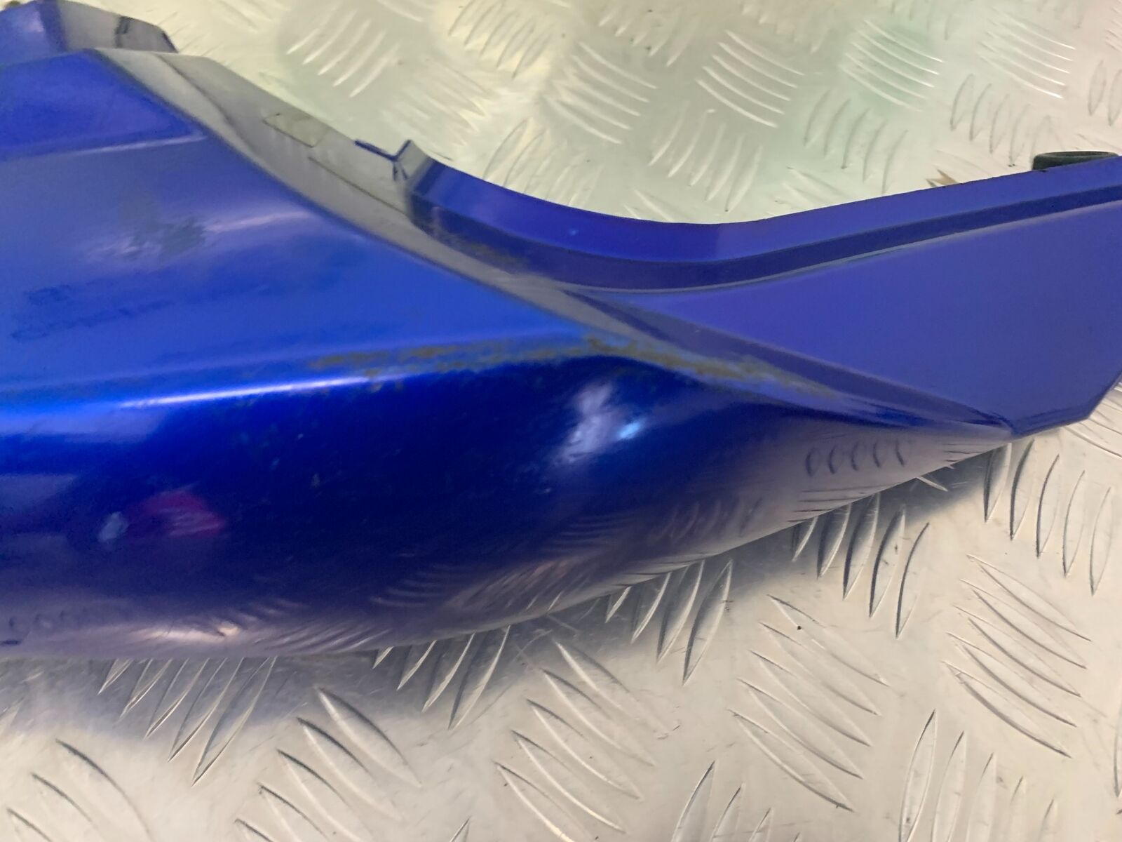 SUZUKI SV1000 SV 1000 K4 RIGHT SIDE PANEL  YEAR 2004 (STOCK 990)