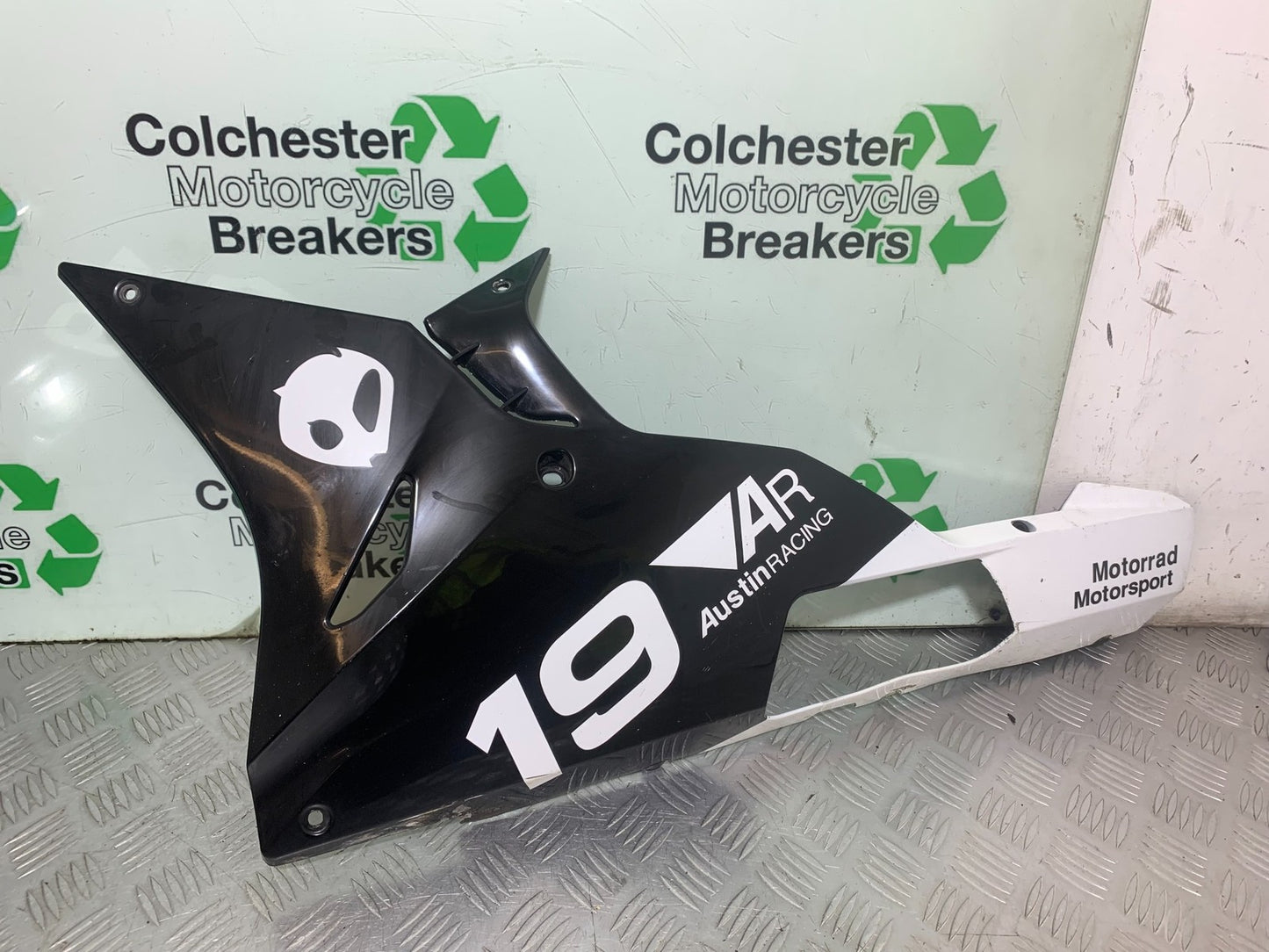BMW S1000 RR FAIRING KIT (PATTERN)  YEAR 2015-2018 (CMB1246)