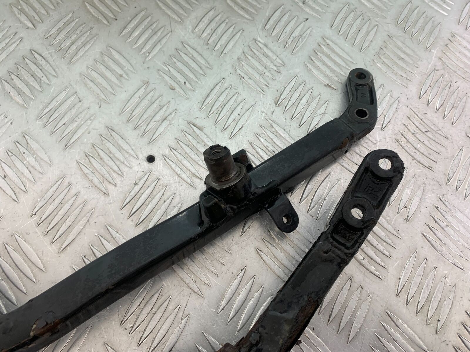 YAMAHA FJ1100 FJ 1100 FRAME RAILS  YEAR 1984-1985 (CMB1101)