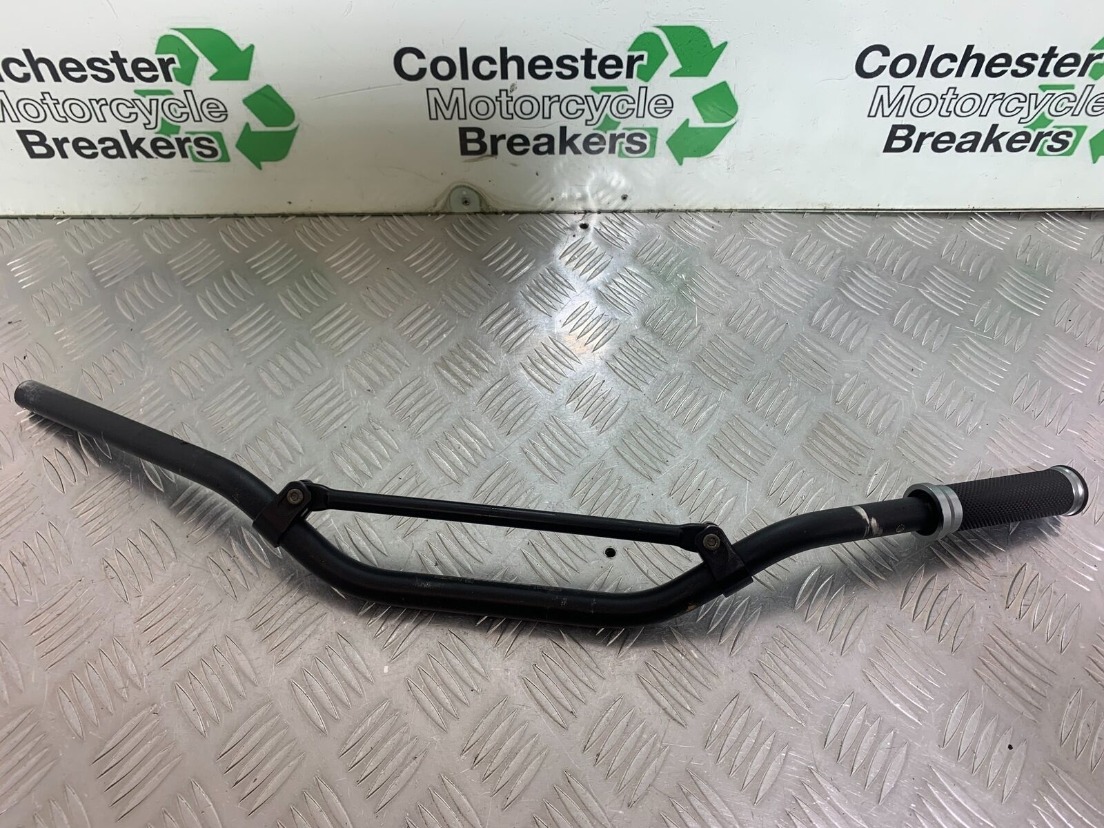 YAMAHA XJR1300 XJR 1300 RENTHAL HANDLEBARS  YEAR 1999-2003 (CMB1055)