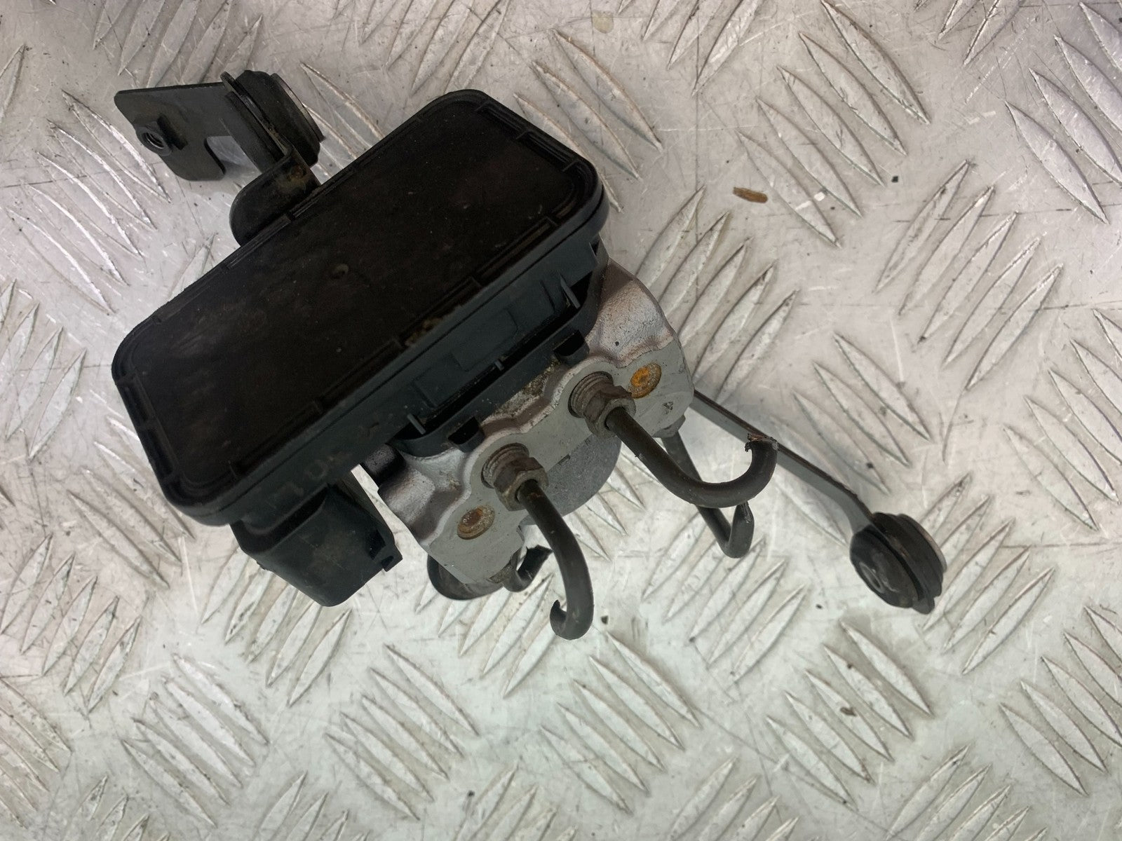 TRIUMPH TIGER 800 XRT ABS PUMP 2018-2020 (CMB1193)
