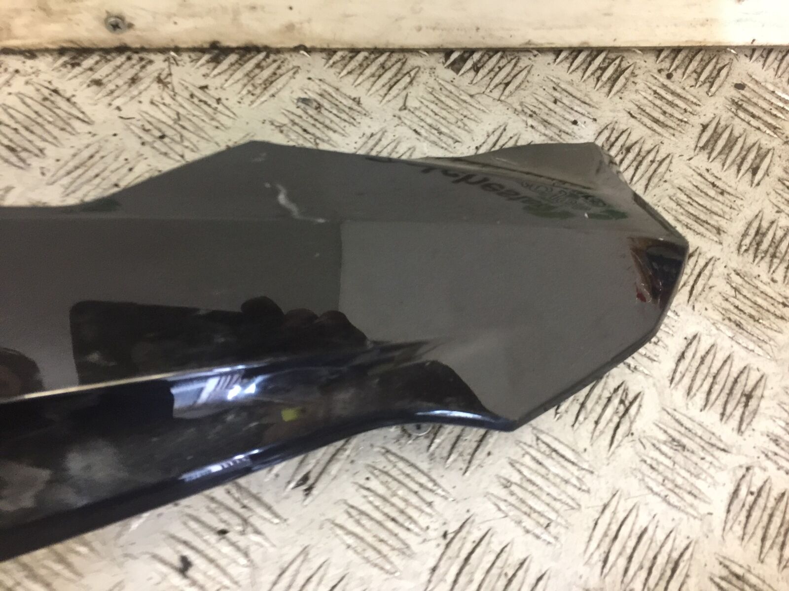 BMW R1200 GS TE EXCLUSIVE SEAT PANEL  YEAR 2018  (STOCK 702)