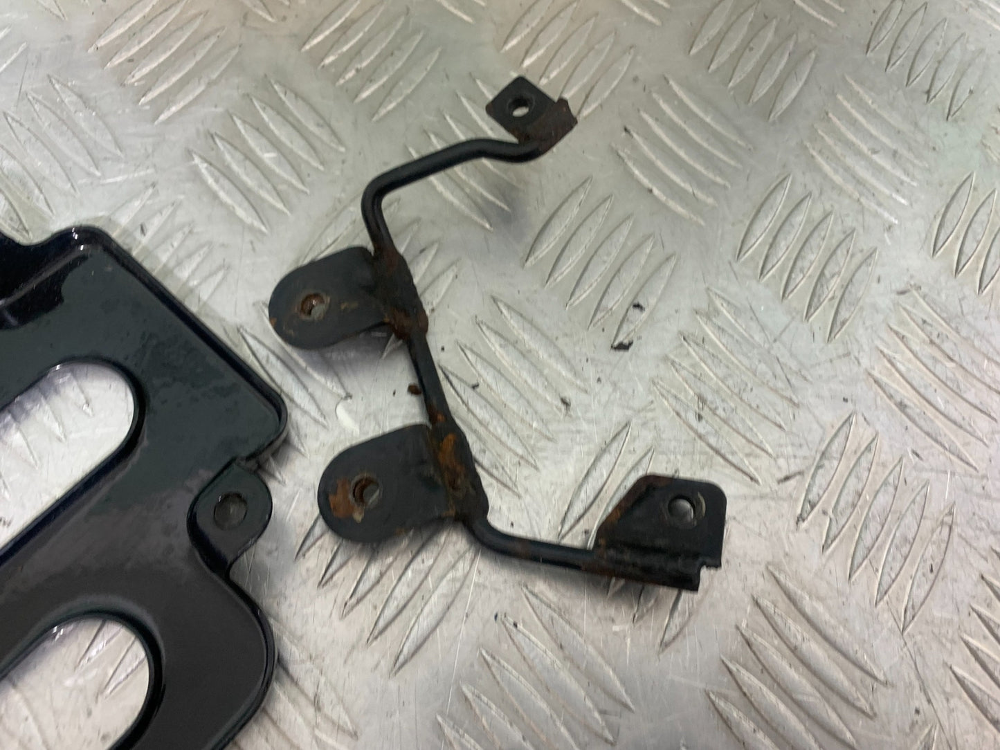 KAWASAKI VN1500 CLASSIC FRAME BRACKETS    YEAR 1999 -2006 (CMB1166)