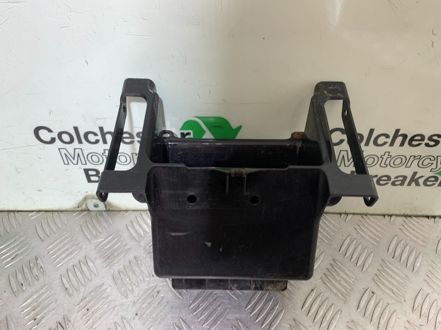 SUZUKI DL1000 V-STROM BATTERY BOX   YEAR 2014-2019 (CMB1325)