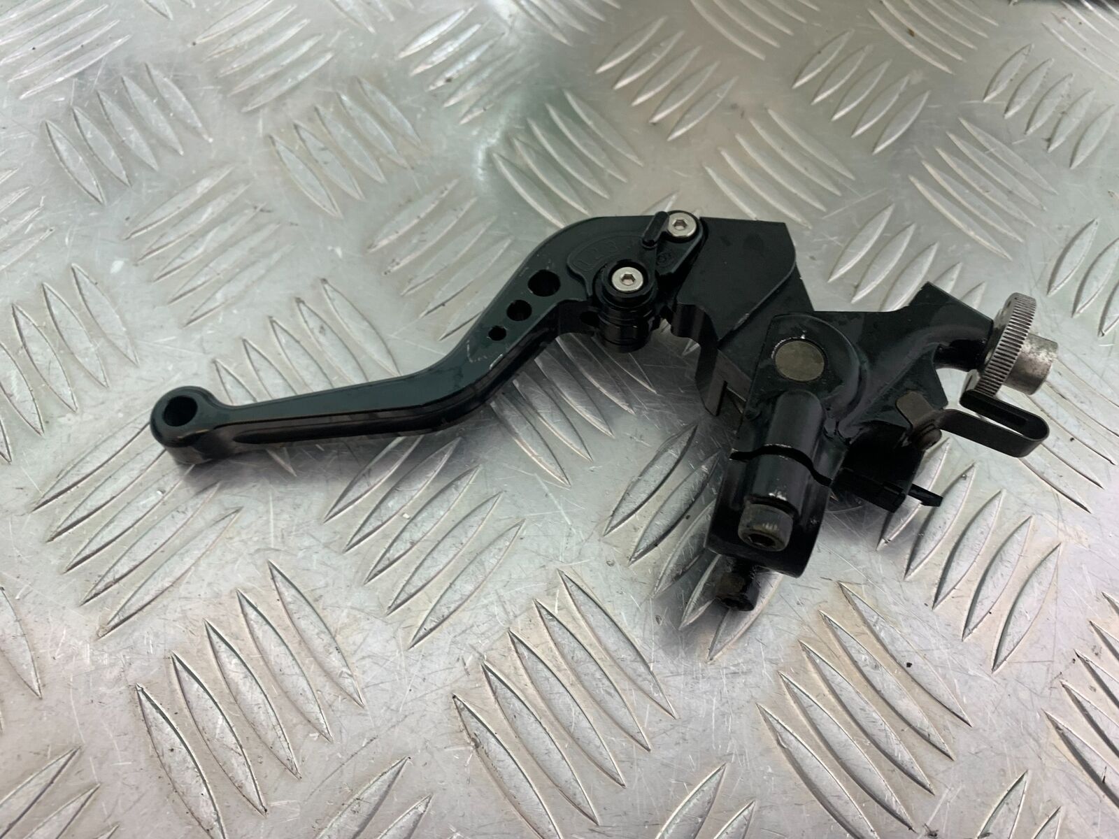 KAWASAKI ZX12R ZX12 R CLUTCH LEVER AND BRACKET YEAR 2000-01 (CMB1038)