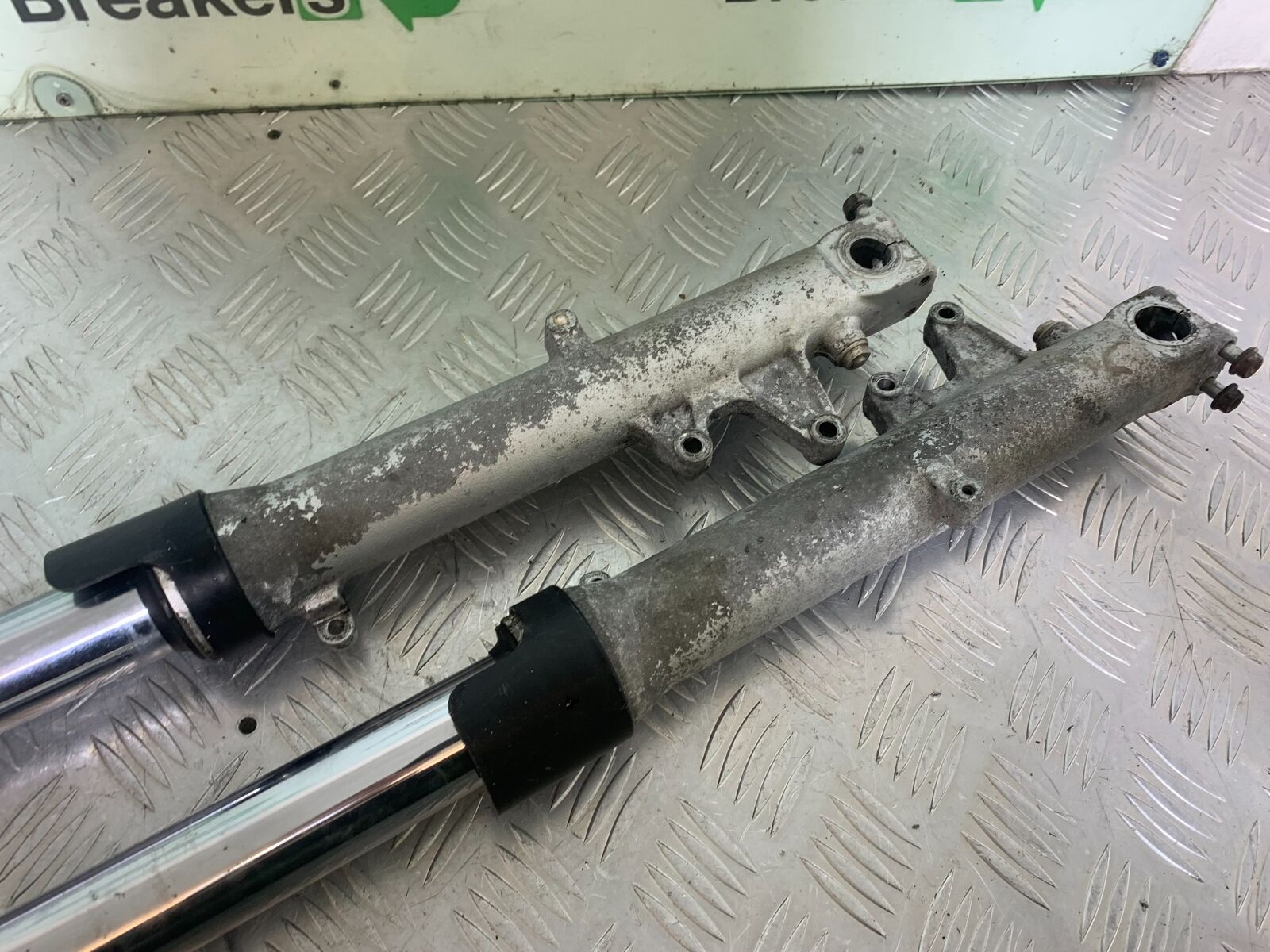 HONDA CBR600 CBR 600 F FORKS  YEAR 2000-2003(CMB1091)