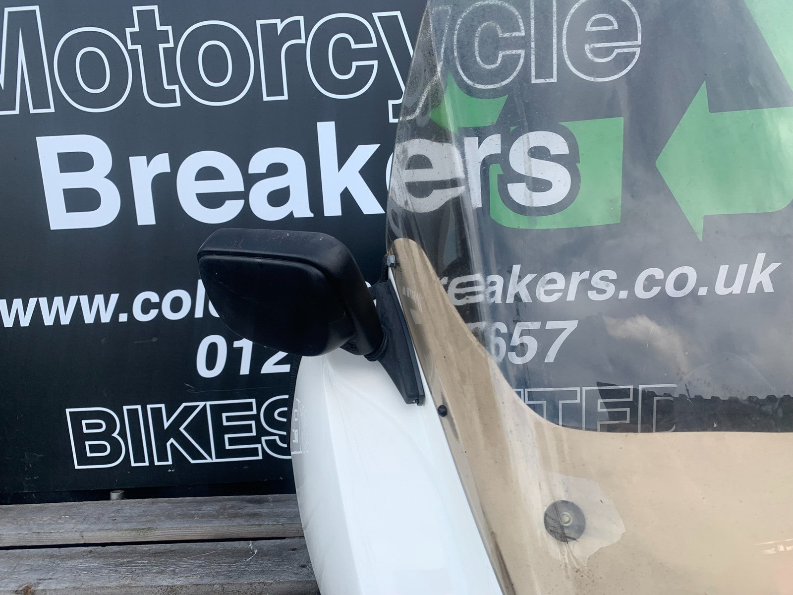 HONDA GL500 GL 500 SILVERWING TOP FAIRING & LOWERS YEAR 1981-82 (CMB1168)