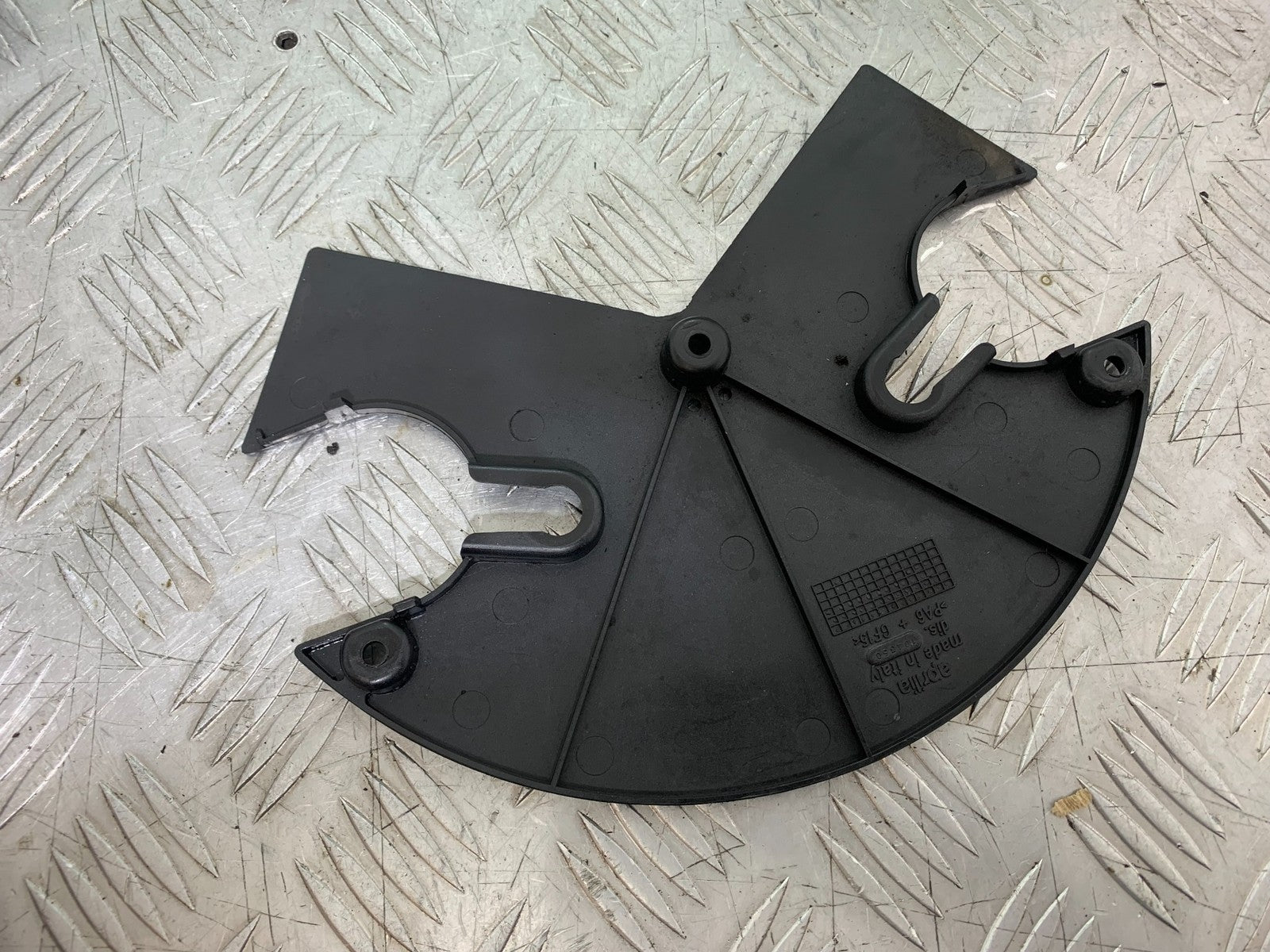 APRILIA RSV1000 RSV 1000 MILLE YOKE INFILL COVER  1998- 2003 (CMB1184)