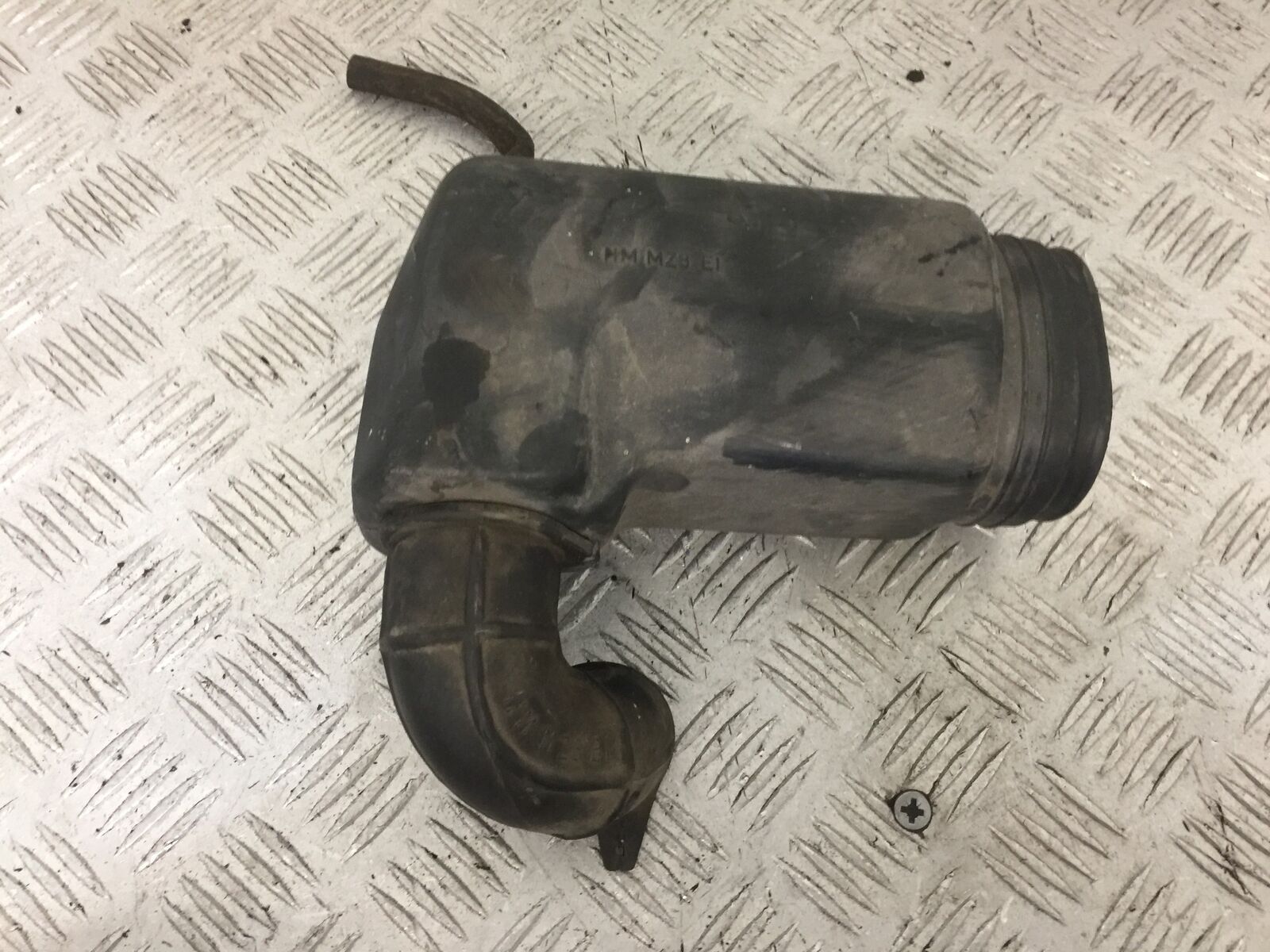 HONDA VT600 VT 600 SHADOW AIRBOX  YEAR 1996 (STOCK 747)