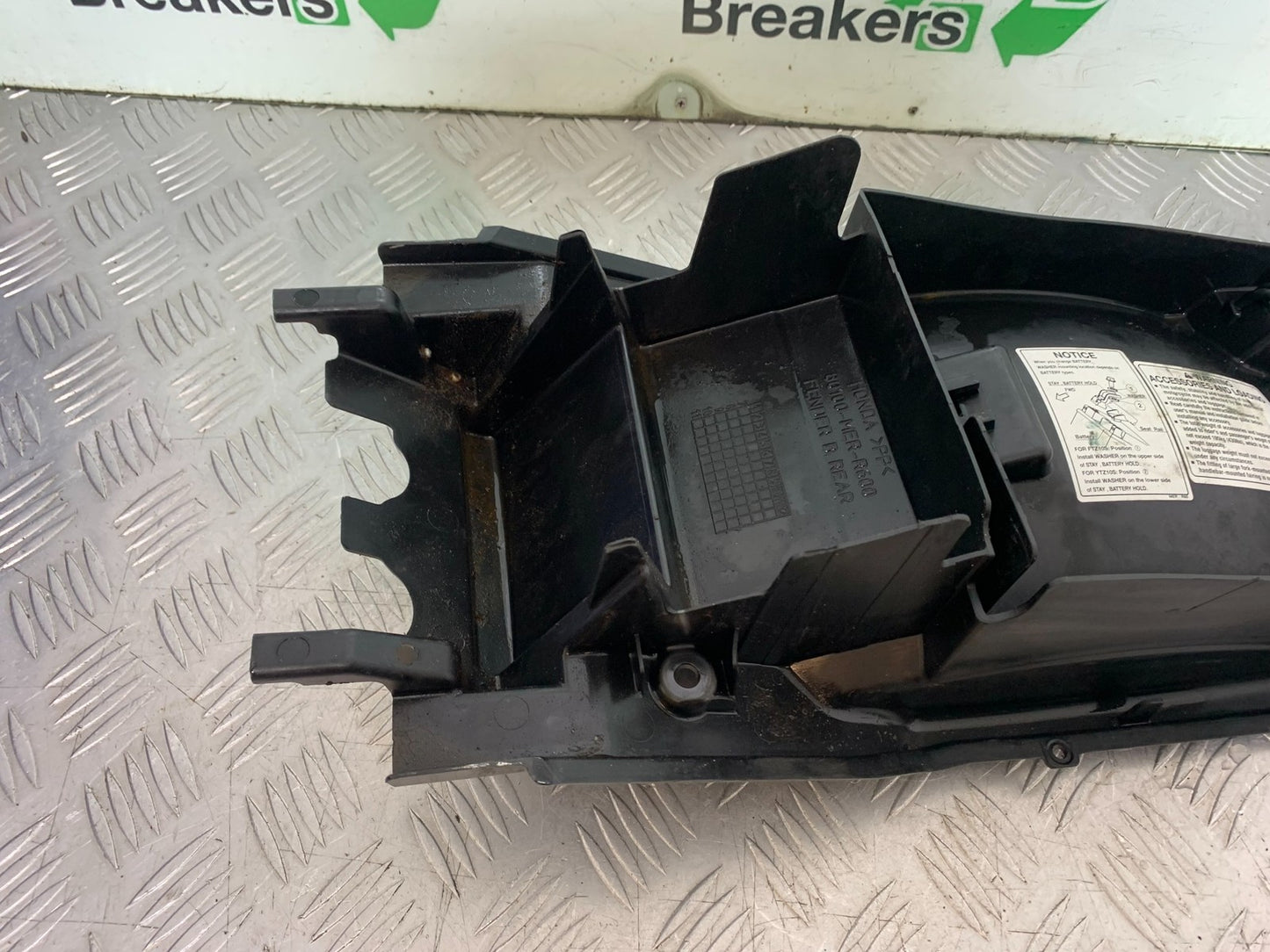 HONDA CBF600 CBF 600 UNDERTRAY    YEAR 2004 -07 (CMB1247)