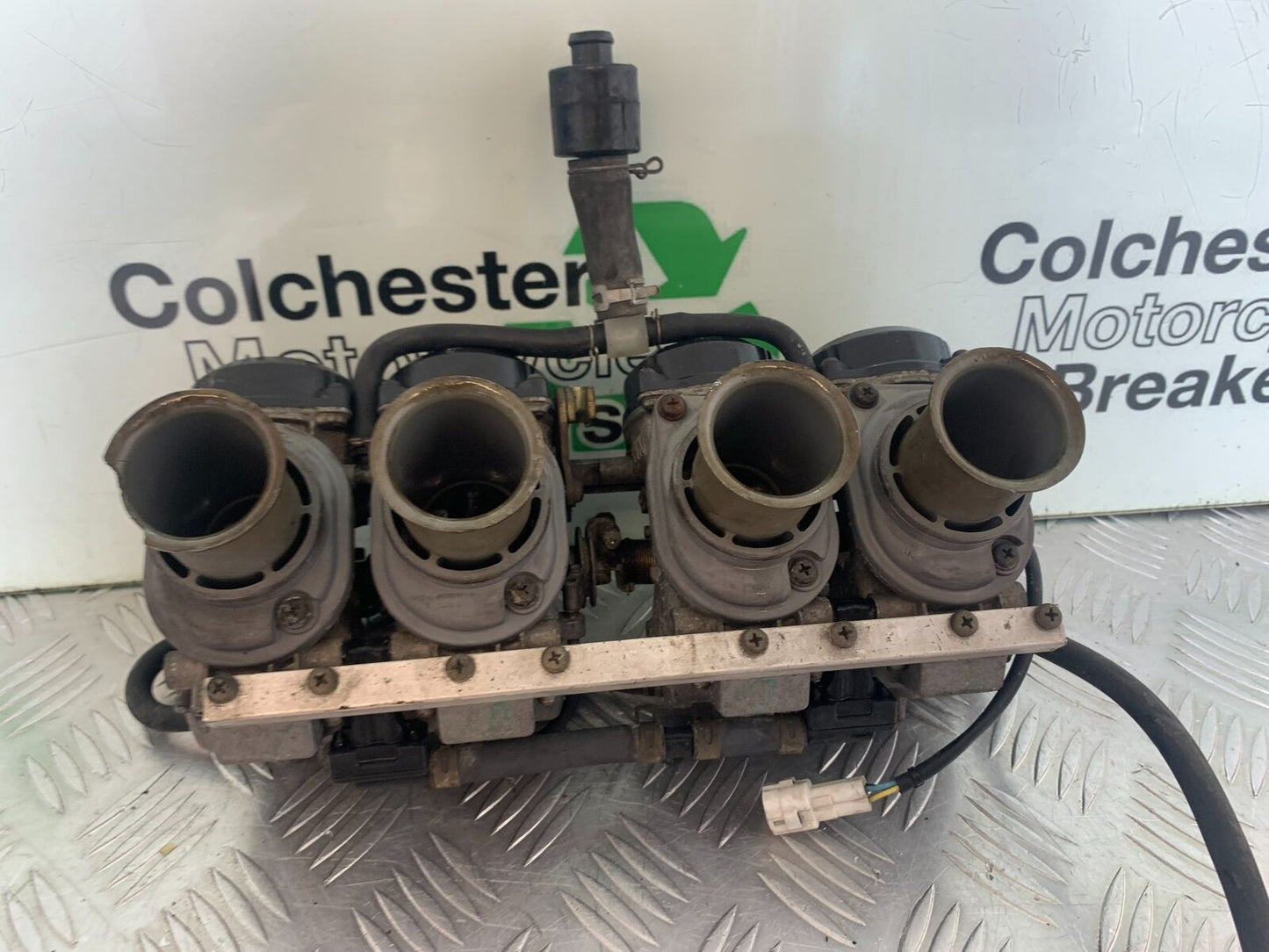 YAMAHA YZF600 YZF 600 THUNDERCAT CARBS   1996-2003 (CMB1134)