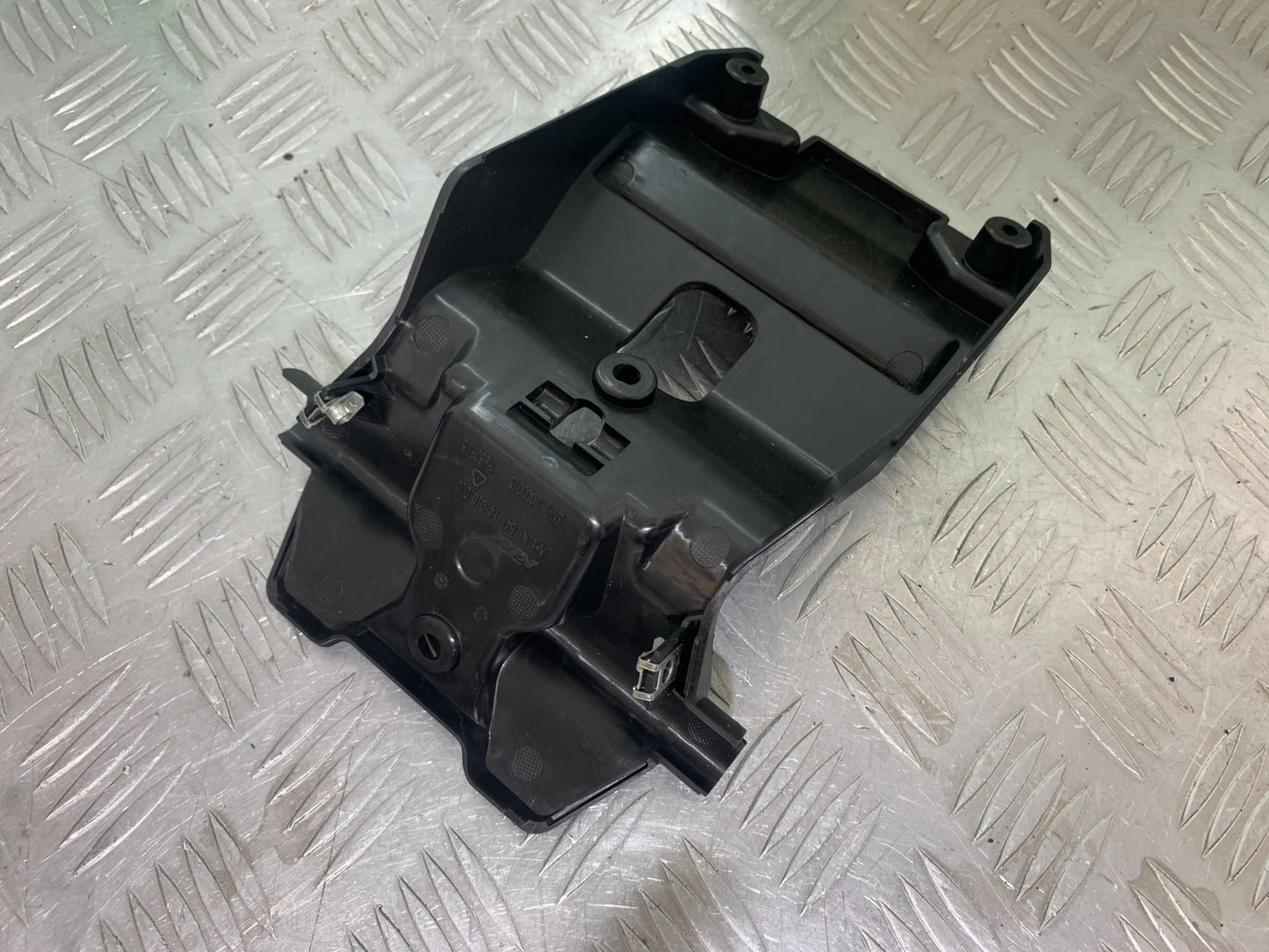 KTM 790 DUKE FRONT COWL INFILL COVER  YEAR 2018-2021  (CMB11150)