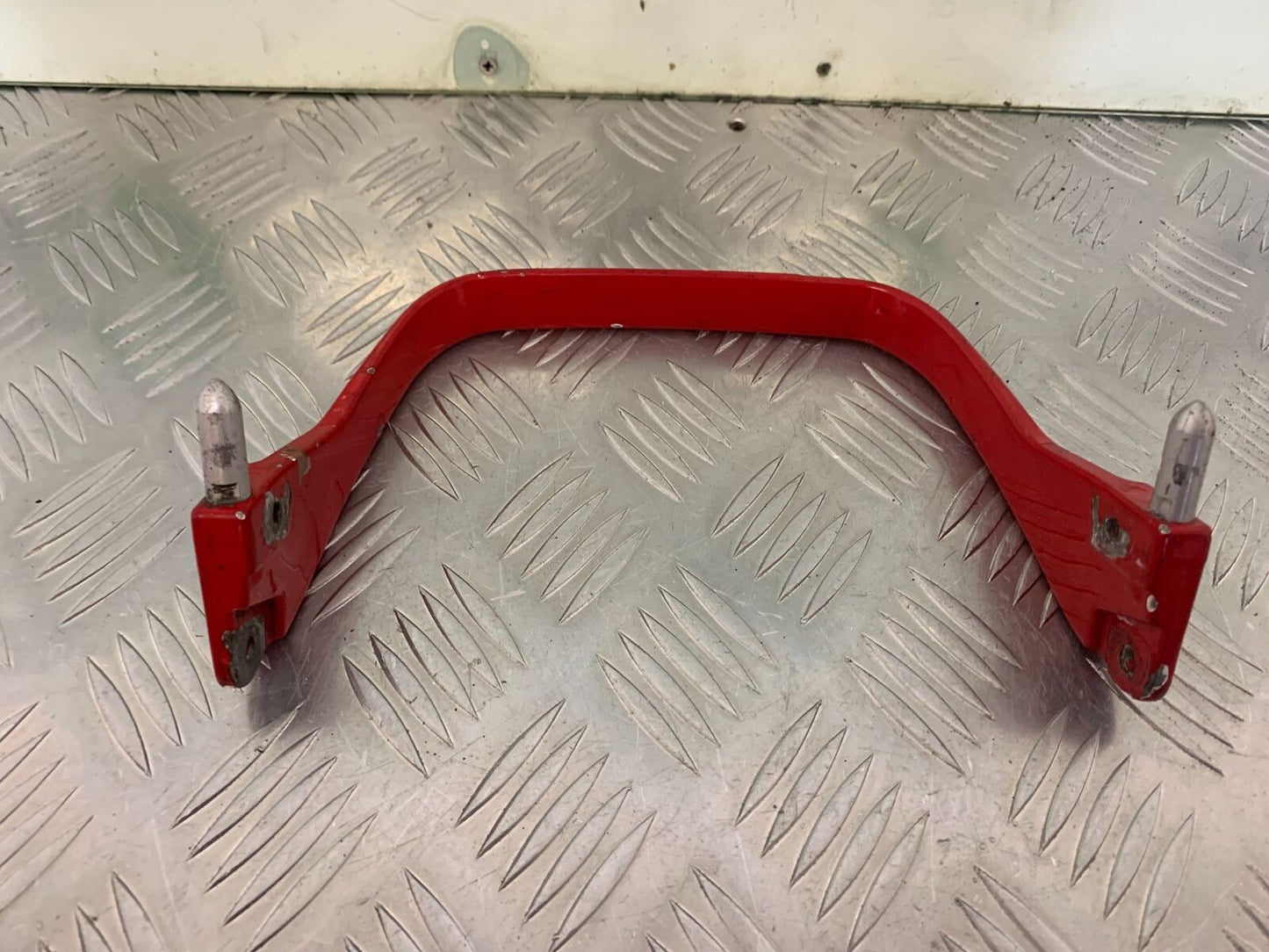 DUCATI 600ss 600 ss GRAB RAIL YEAR 1991-98 (STOCK 987)