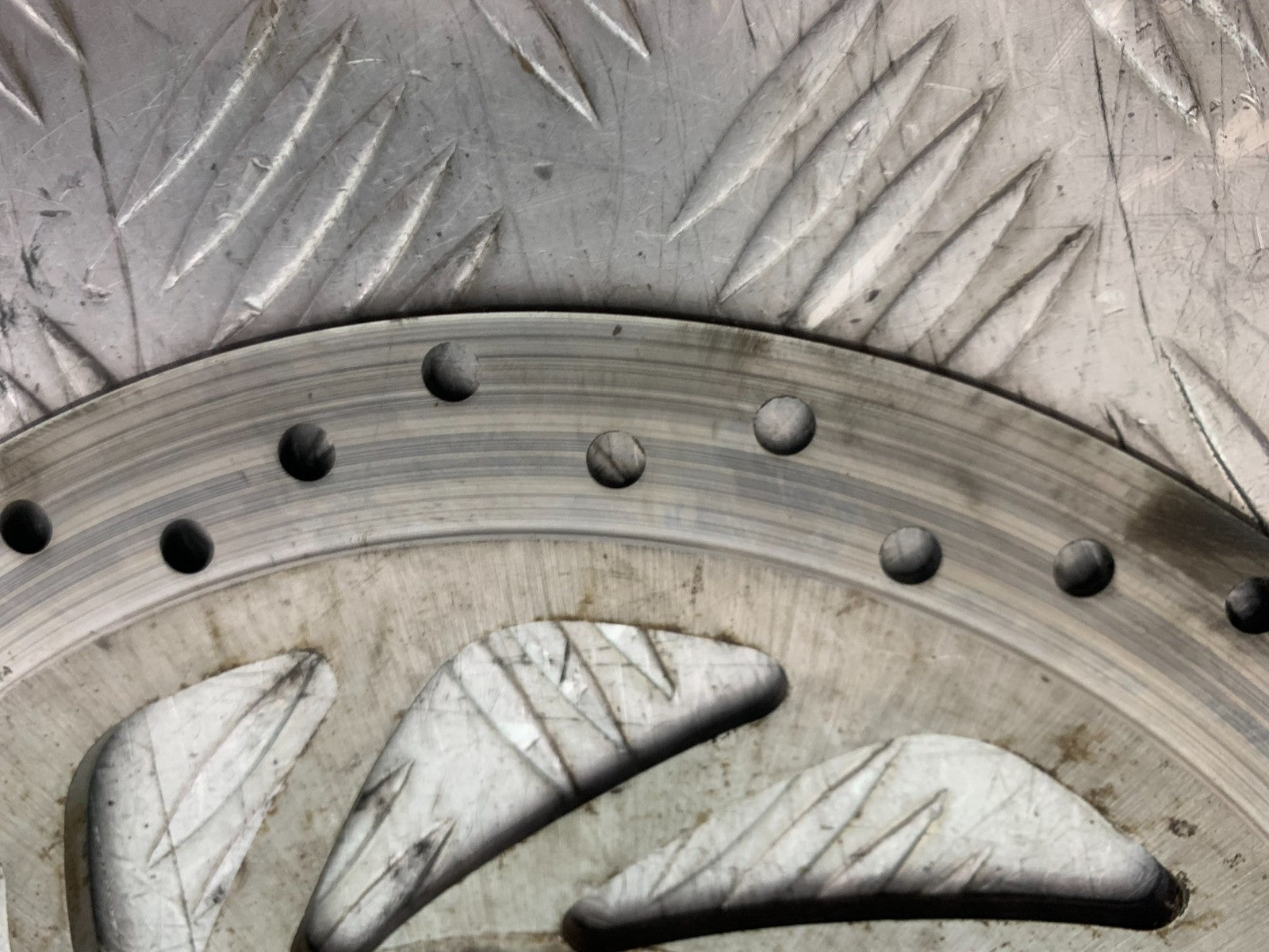 KTM DUKE 125 FRONT BRAKE DISC  YEAR 2012-2016 (CMB1317)