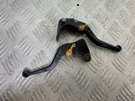 TRIUMPH 1050 SPEED TRIPLE PAZZO BRAKE AND CLUTCH LEVERS YEAR 2005-2007 (CMB1322)