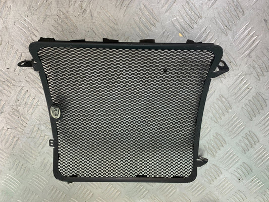 MV AGUSTA 675 F3 R&G RADIATOR GRILL  YEAR 2012-2016 (CMB1302)