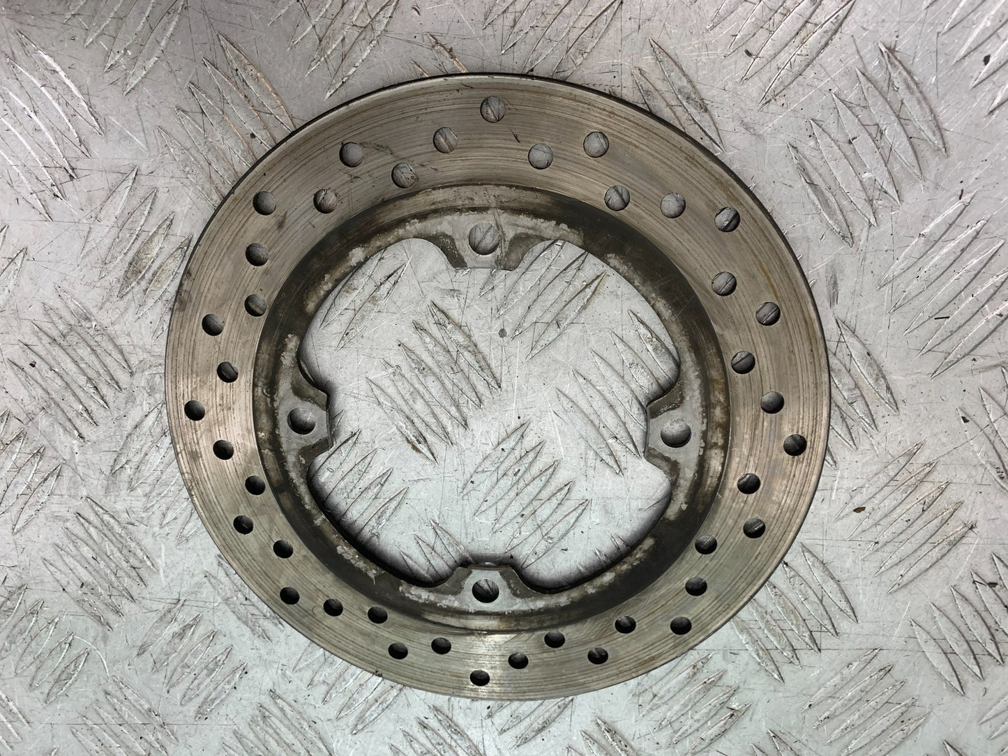 HONDA CBF600 CBF 600 REAR BRAKE DISC YEAR 2004-07  (CMB1305)