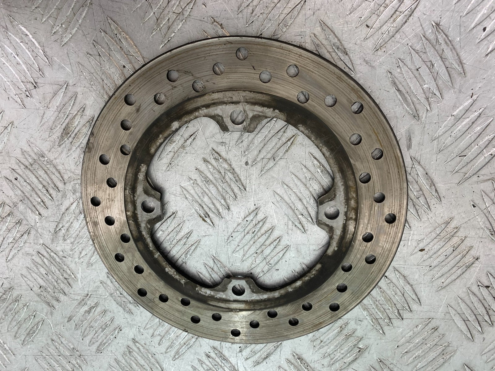 HONDA CBF600 CBF 600 REAR BRAKE DISC YEAR 2004-07  (CMB1305)
